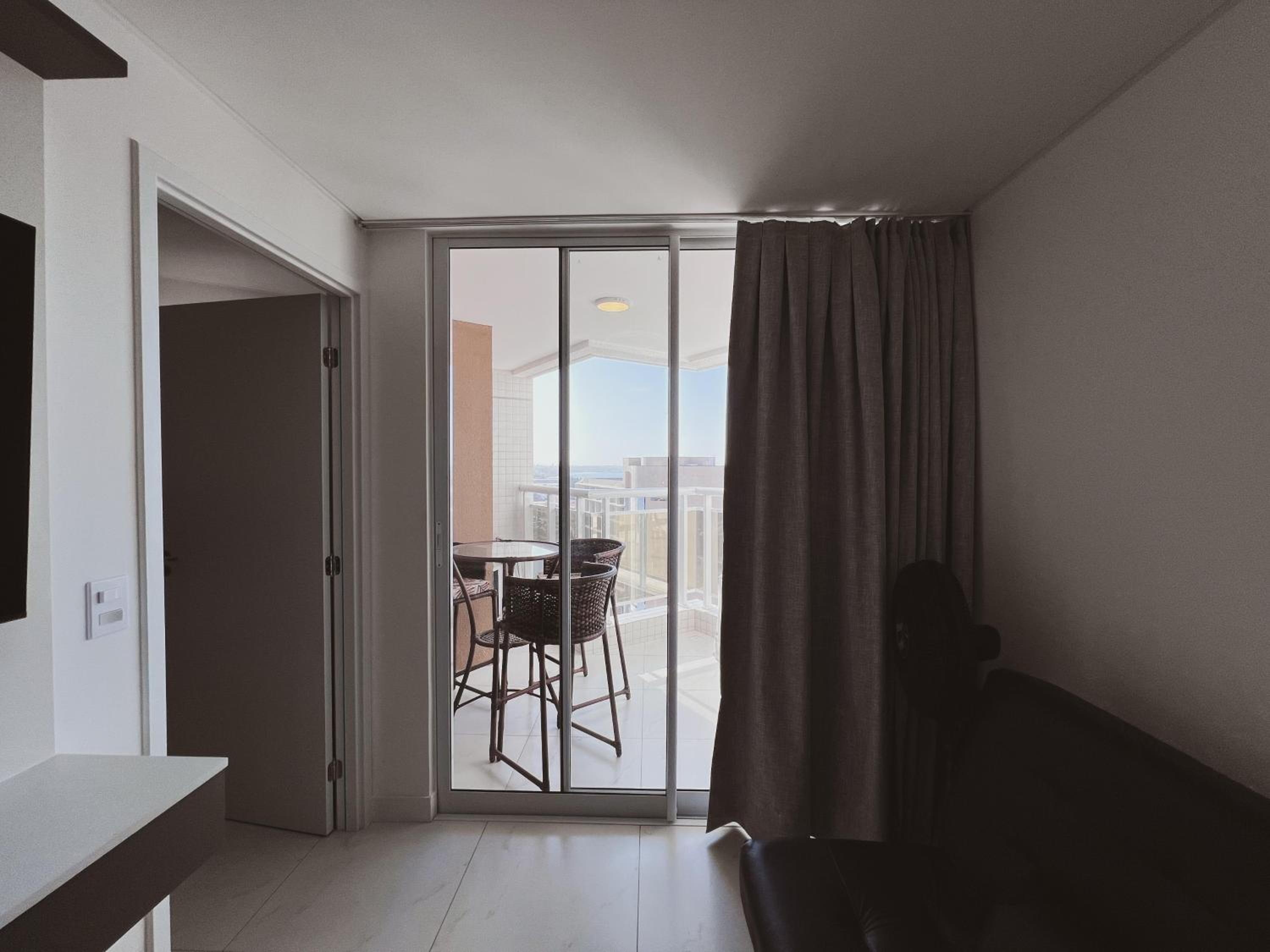Aquarius Residence Ap1203