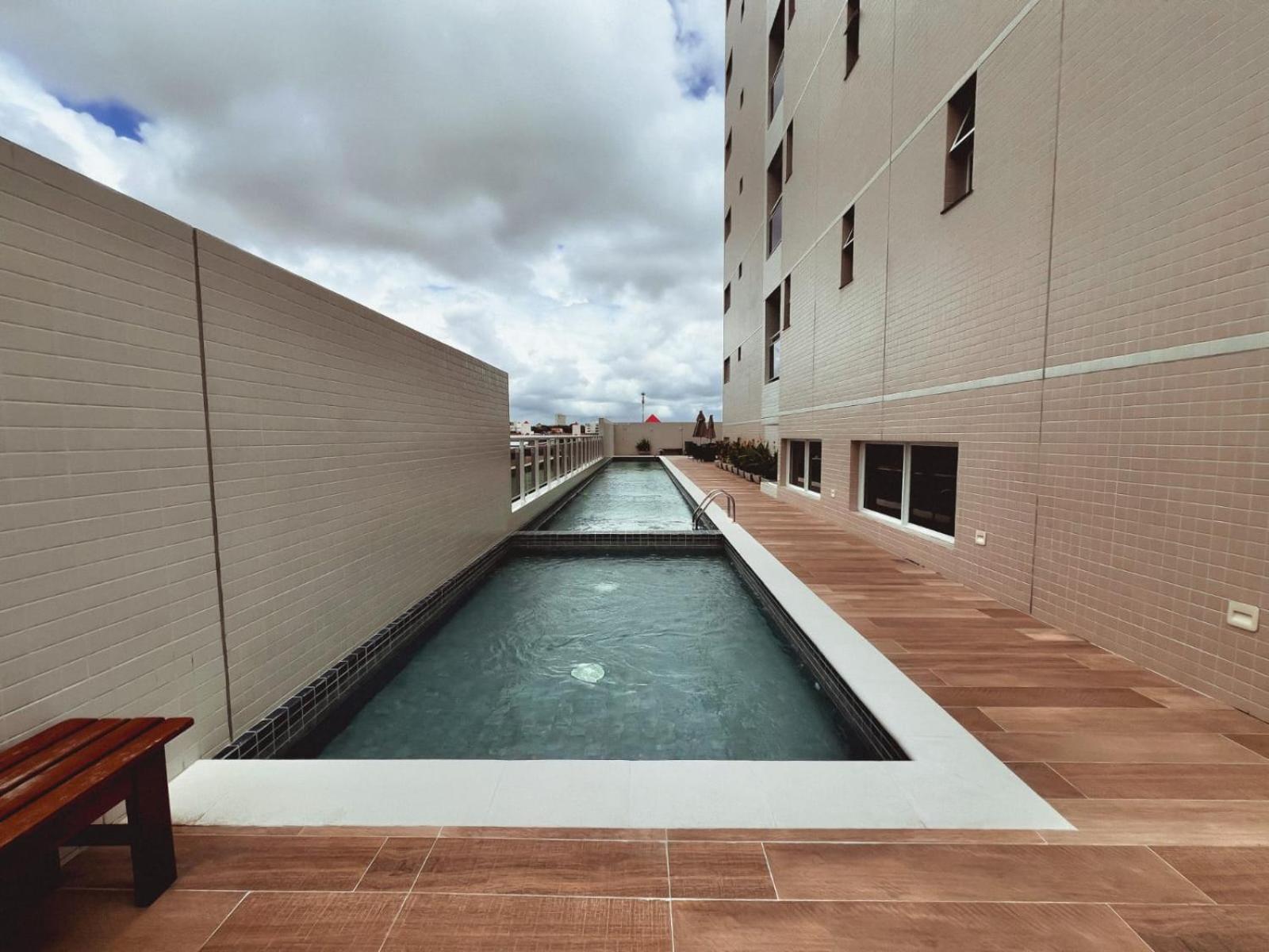 Aquarius Residence Ap1203