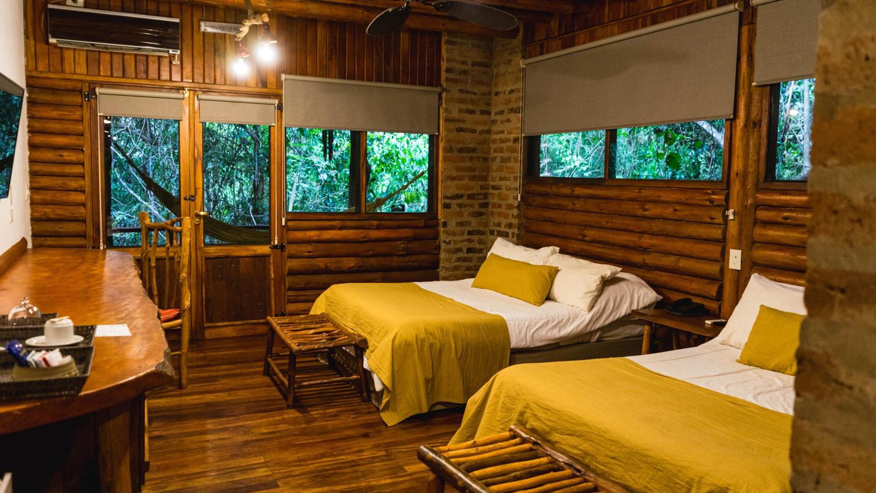 La Aldea De La Selva Lodge
