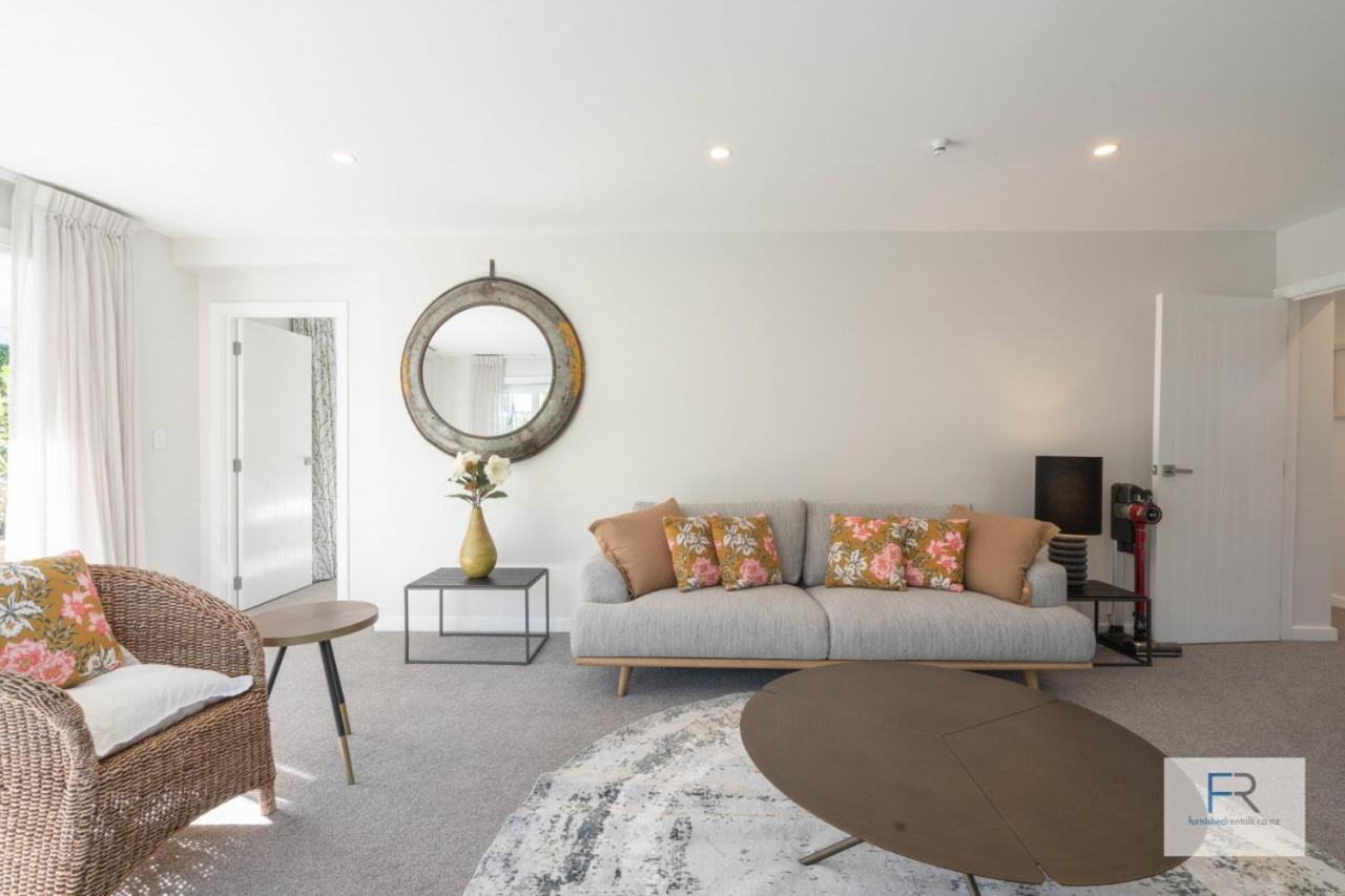 Premium Coastal Apartment