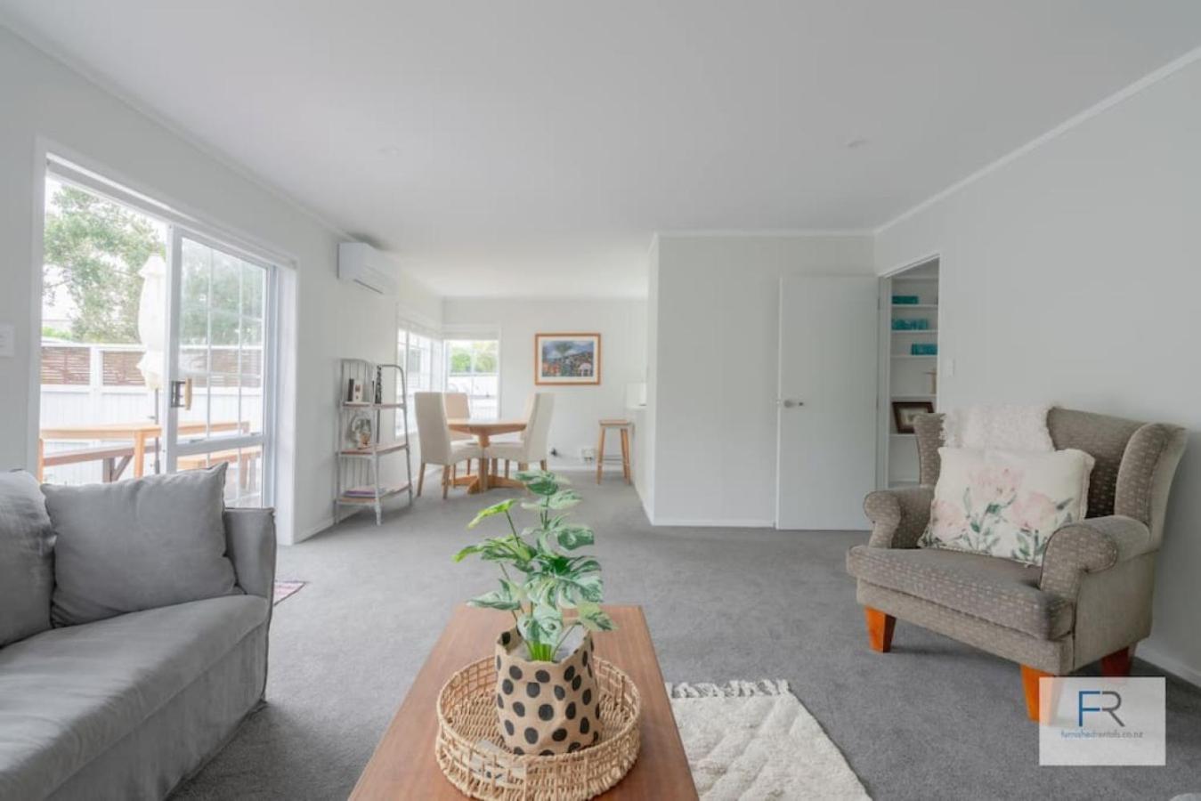 Cosy Bayswater House