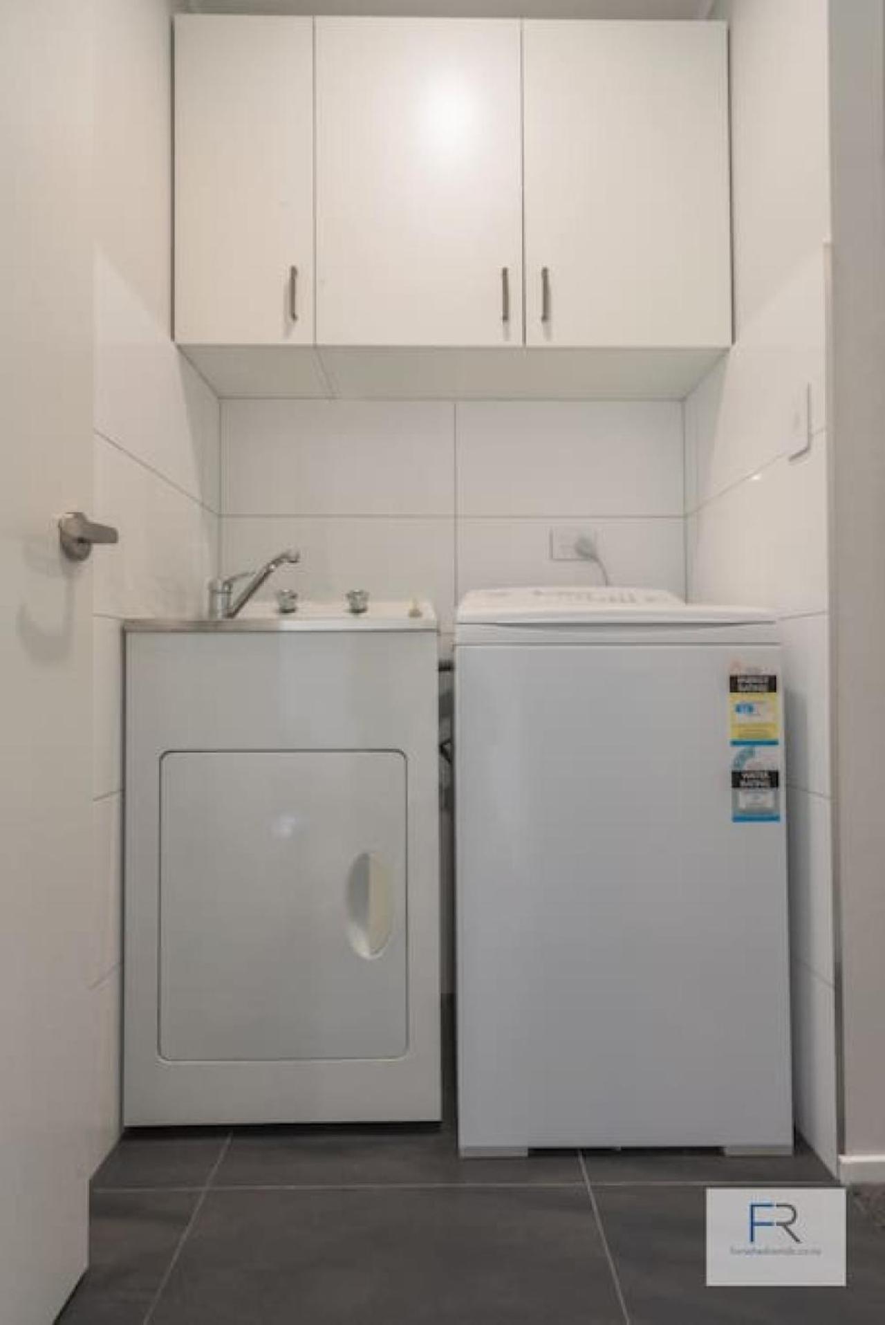Cosy Bayswater House