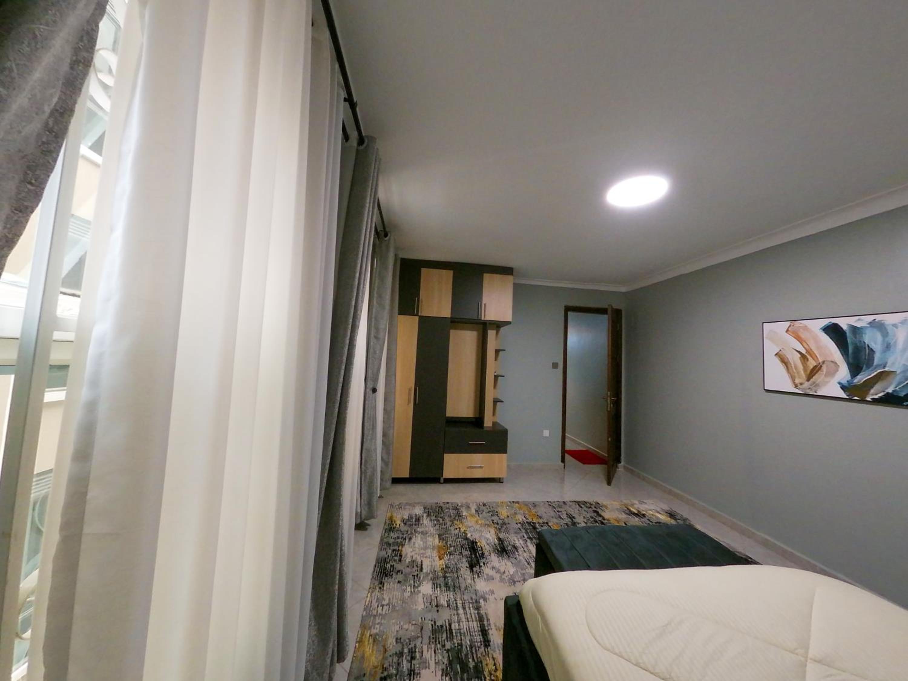 Cozy furnished apartment Kalungu Bunga Kampala view 5