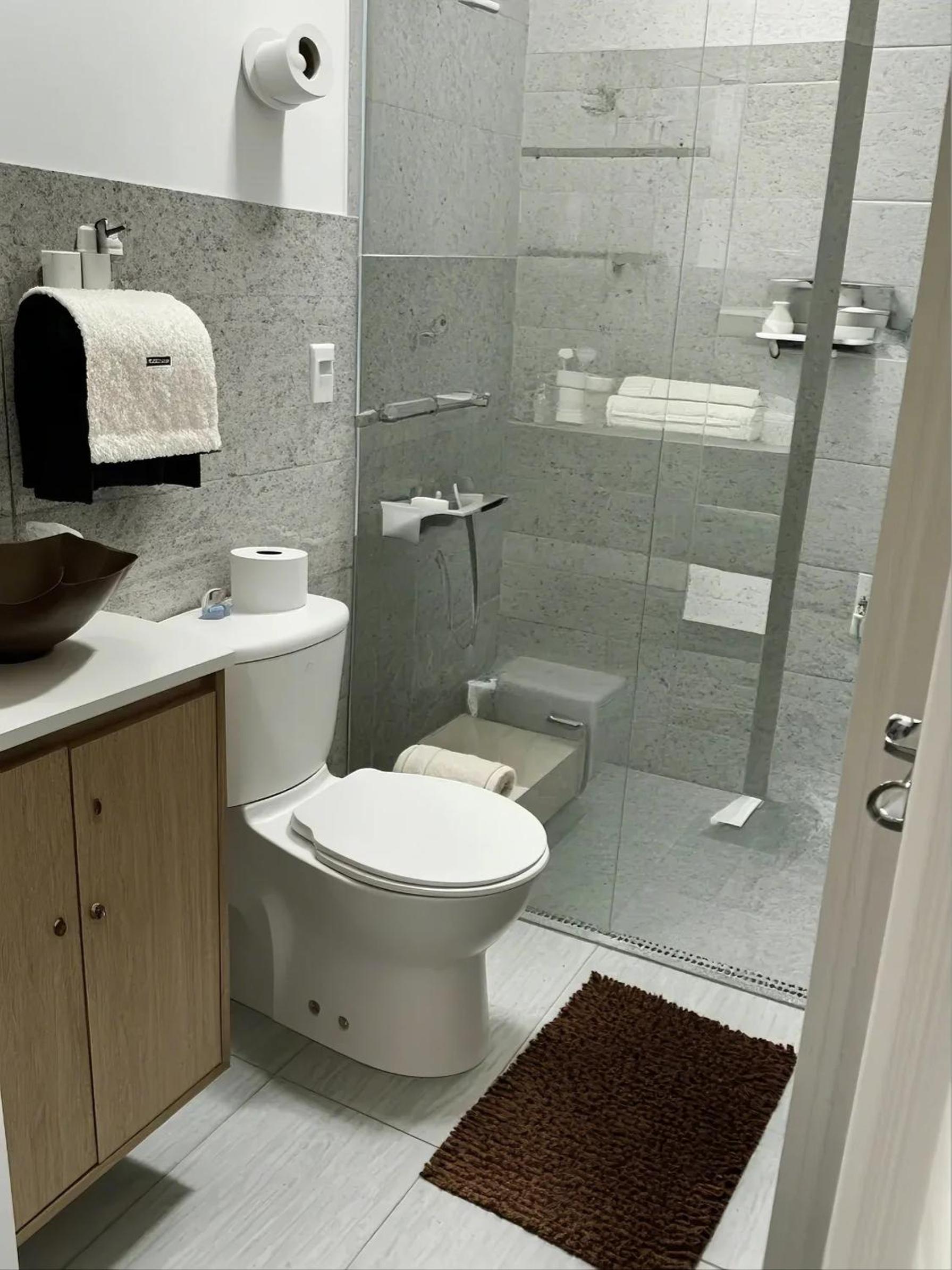 Moderno y cómodo apartamento 201