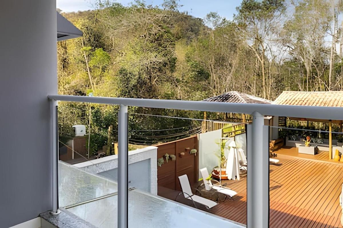 CASA PARIS · piscina aquecida, em condomínio, 4 suítes maravilhosa