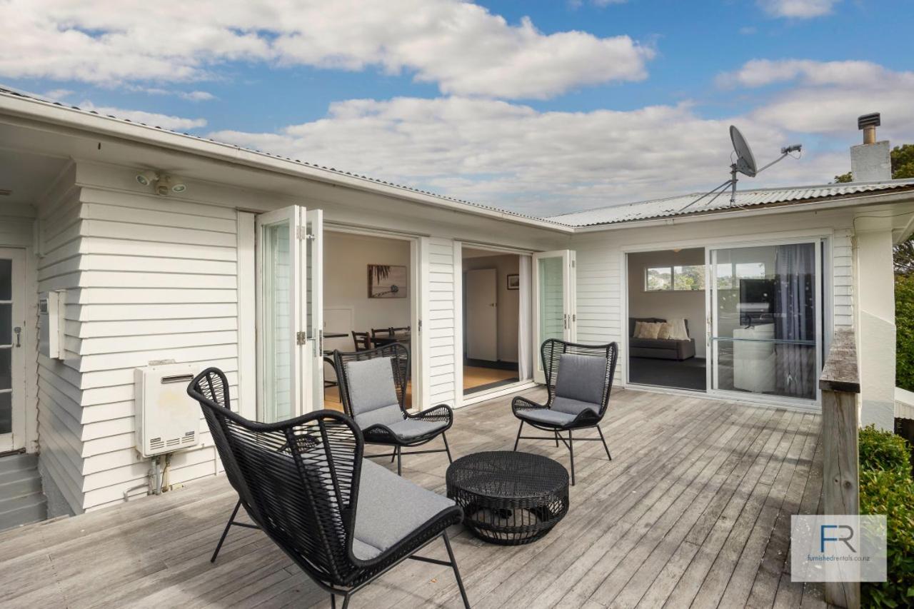 Cosy retreat in Rothesay Bay view 4