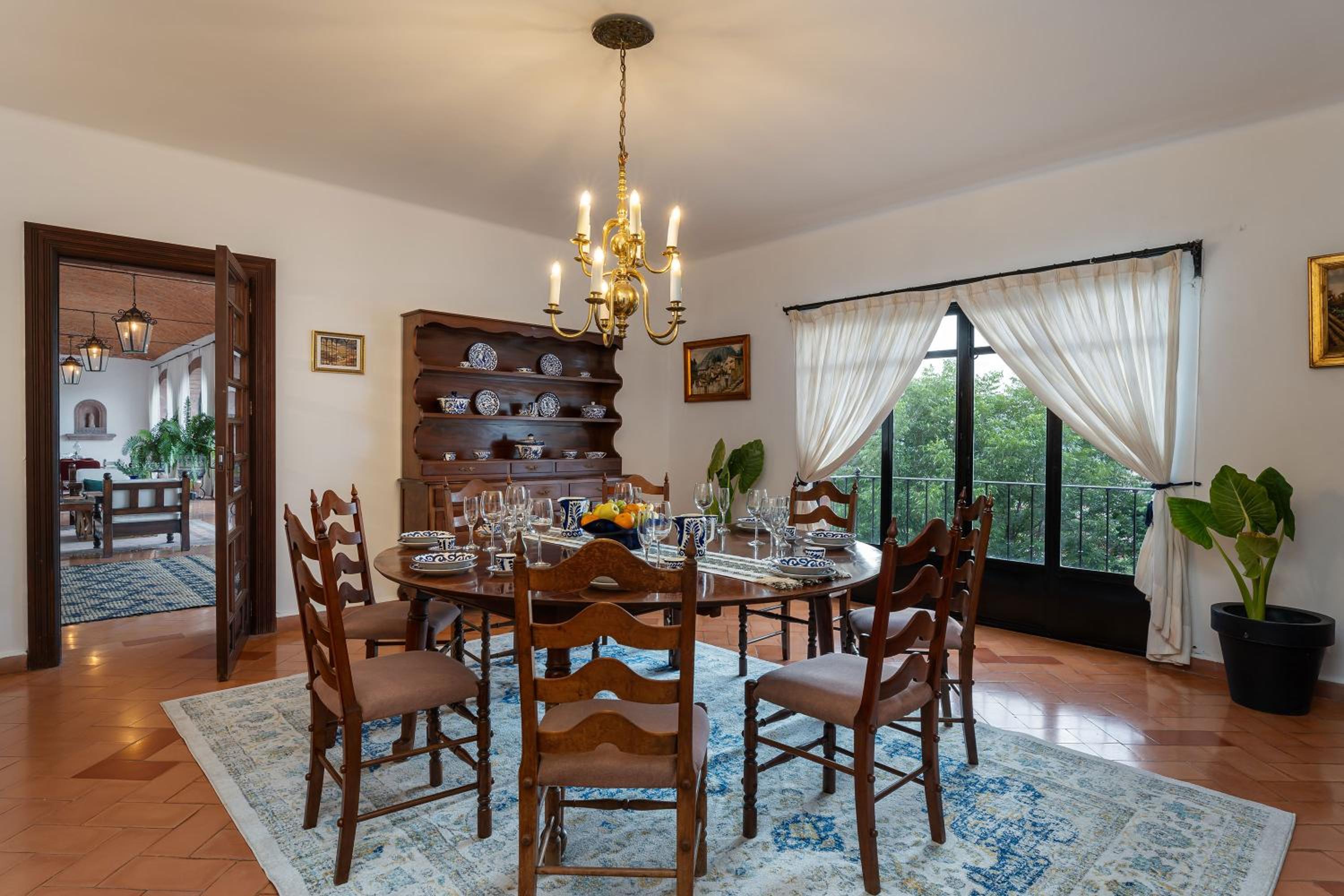 Casa Pedro Vargas, 6BR Estate with Hot Tub & Modern Comforts view 2
