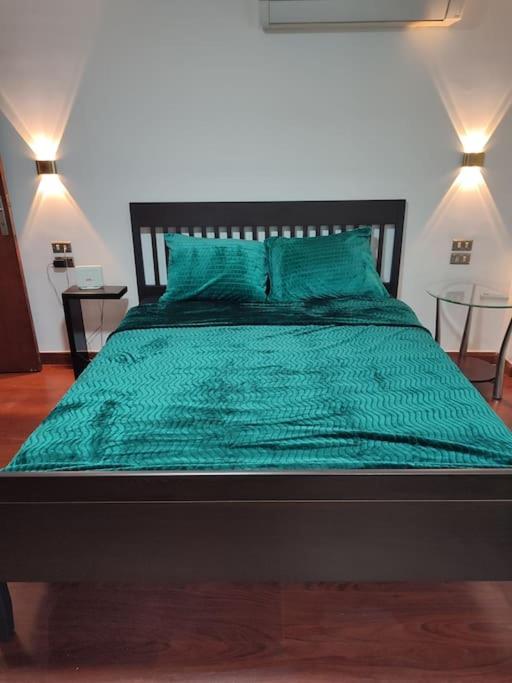 Newly refurbished 3 bed apartment