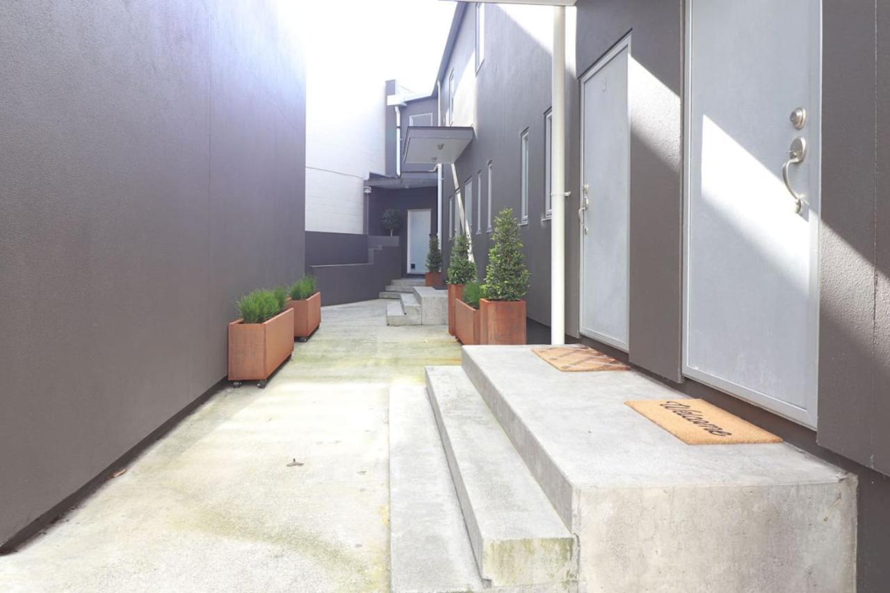 Executive Townhouse Auckland by Furnished Rentals