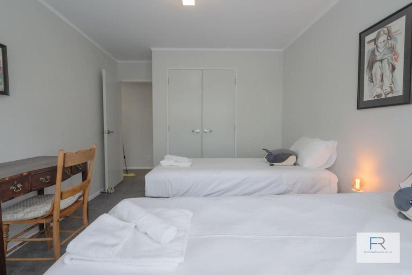 Cosy Bayswater House