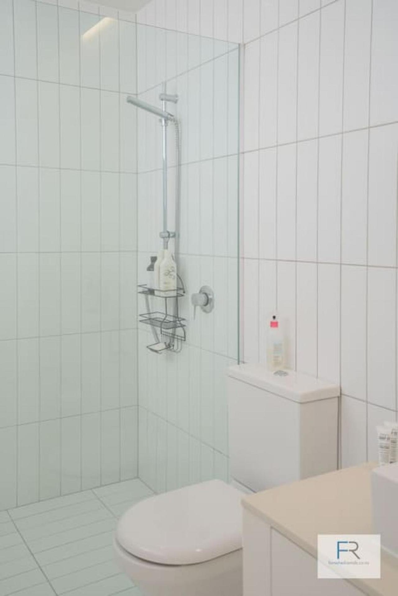 Fabulous Freemans Bay Apartment