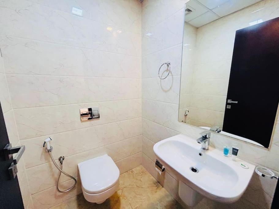 Aspire Tower -One Bedroom Serene Loft