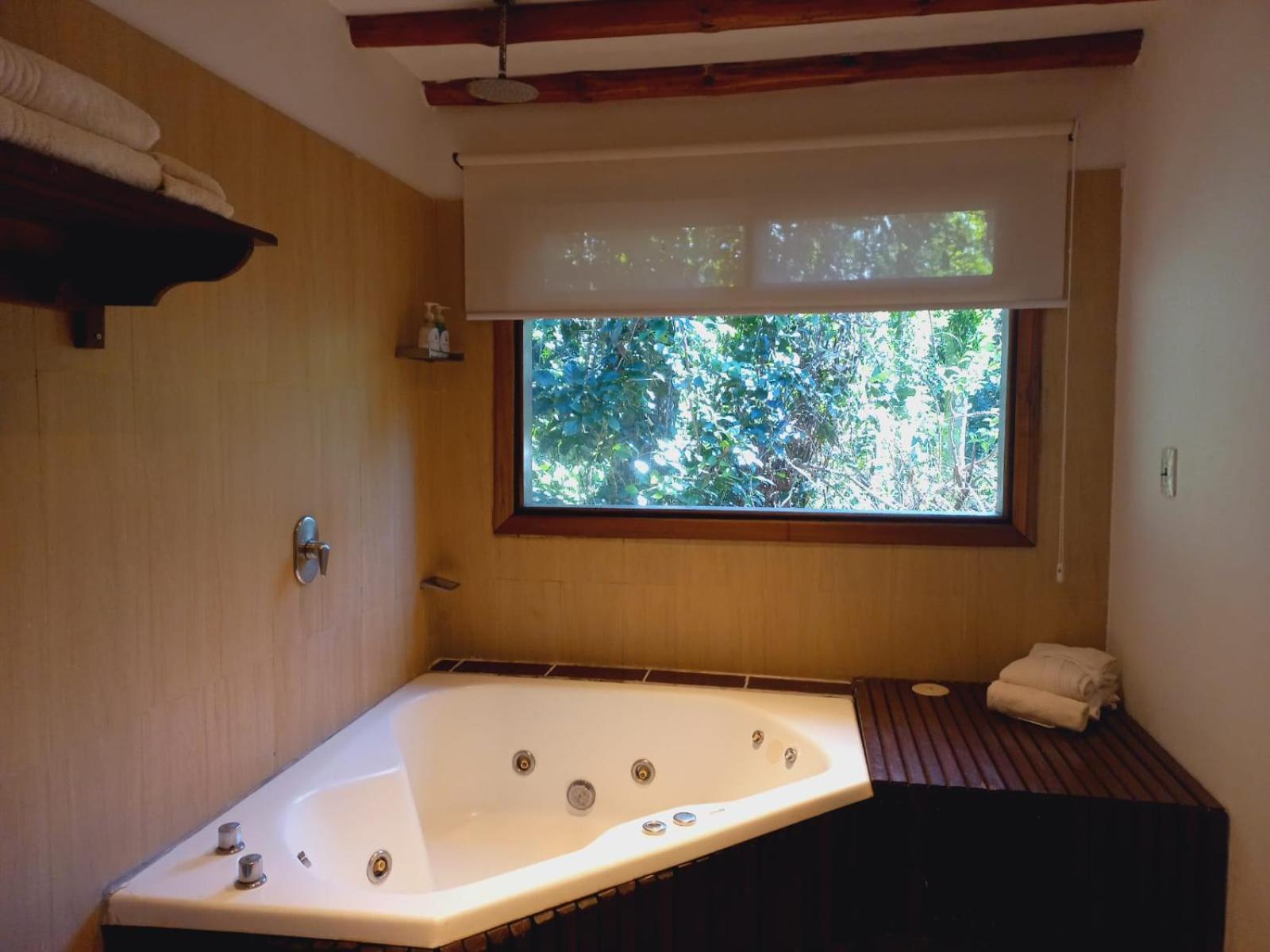 La Aldea De La Selva Lodge