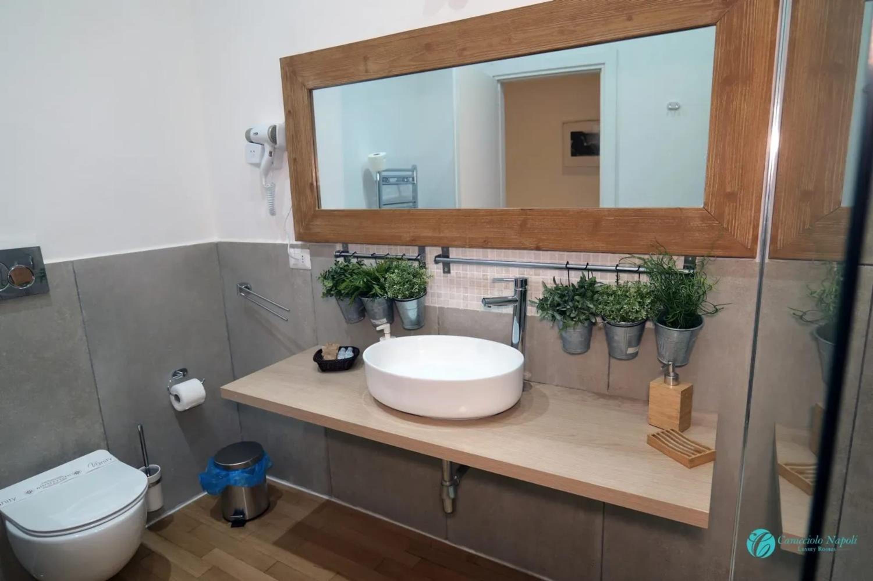 Spacious apartment in Naples with sea view 200m² 10 guests