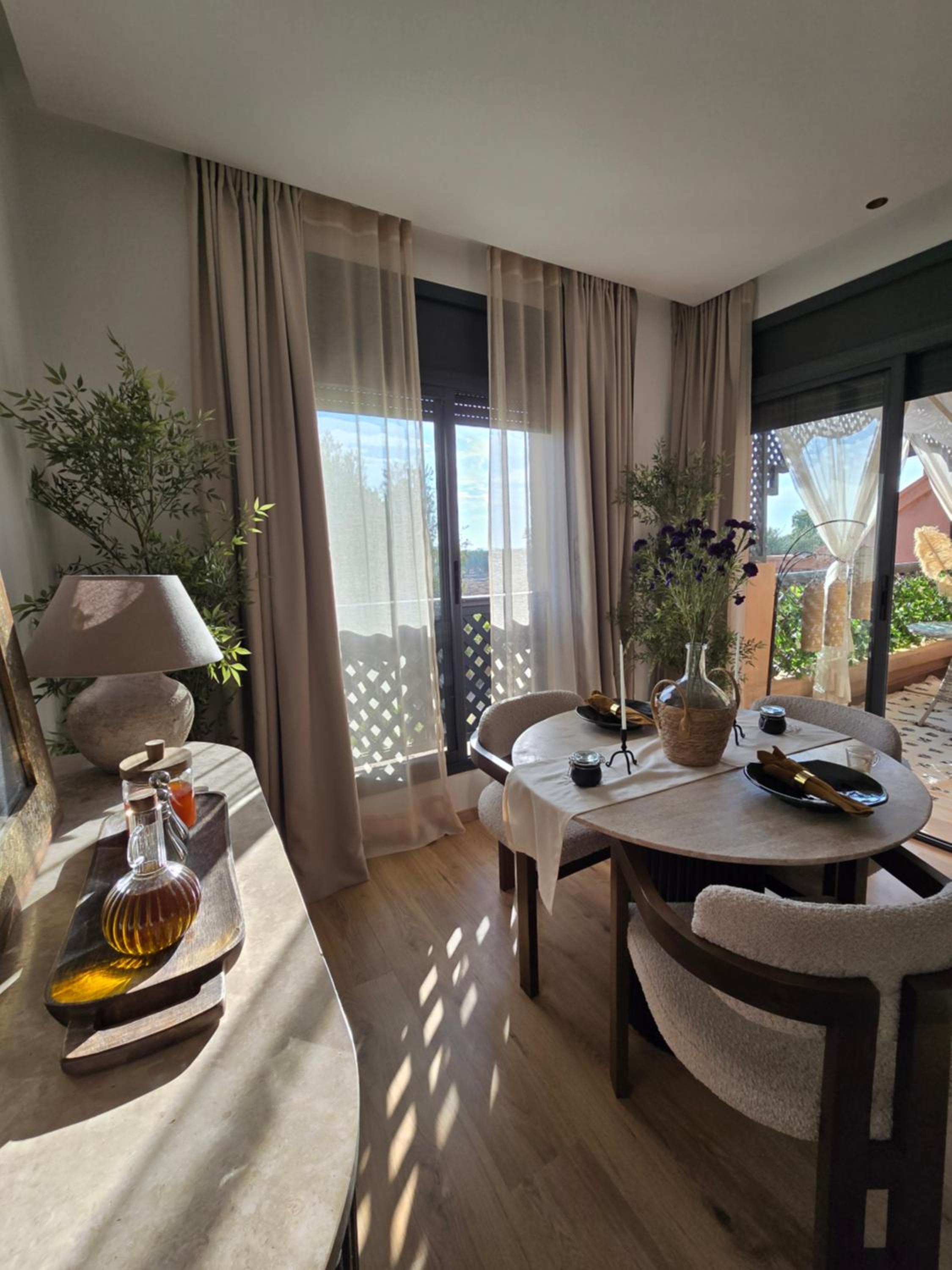 dining