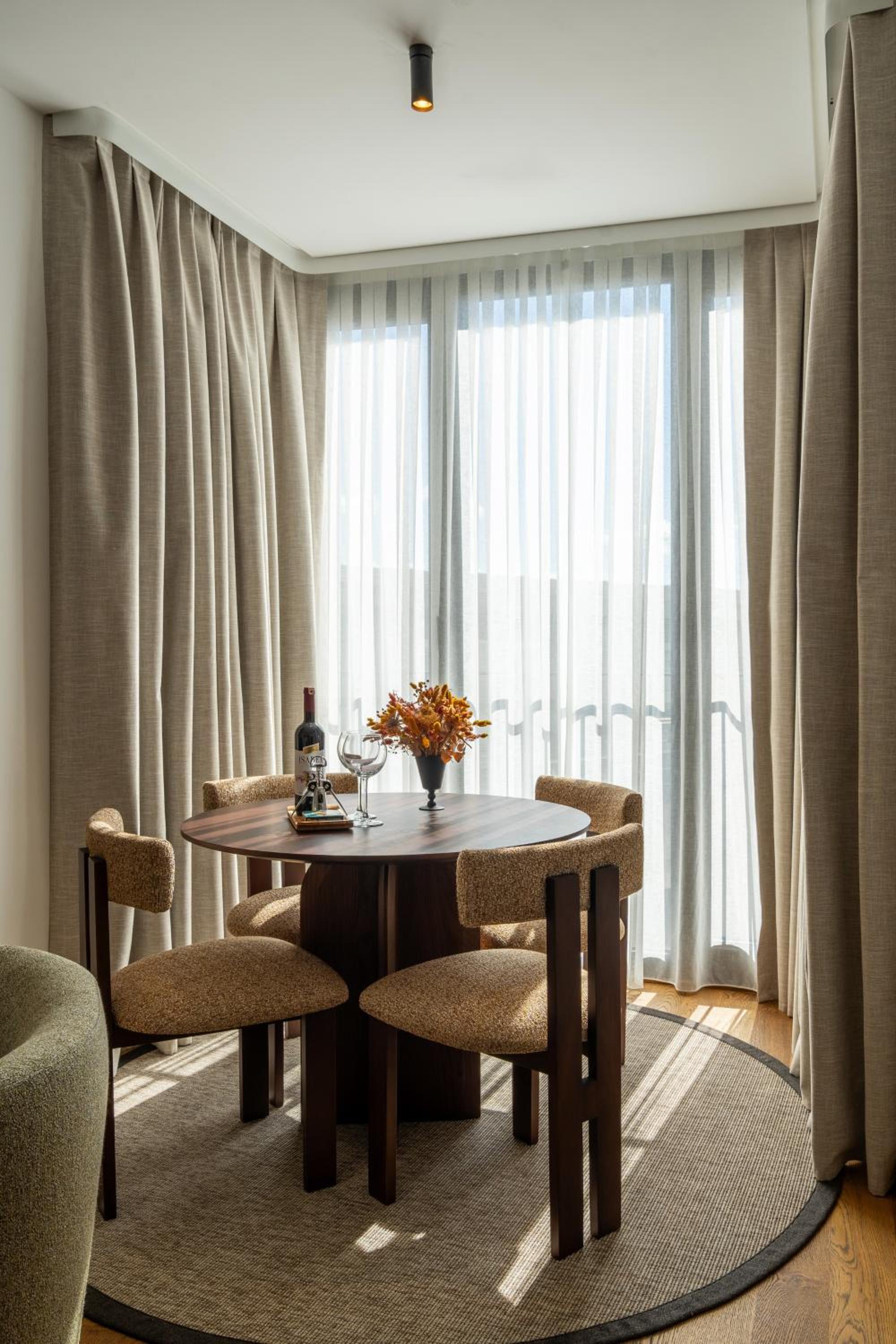 Ando Living - Taksim Gumussuyu Konukevi - Image 17