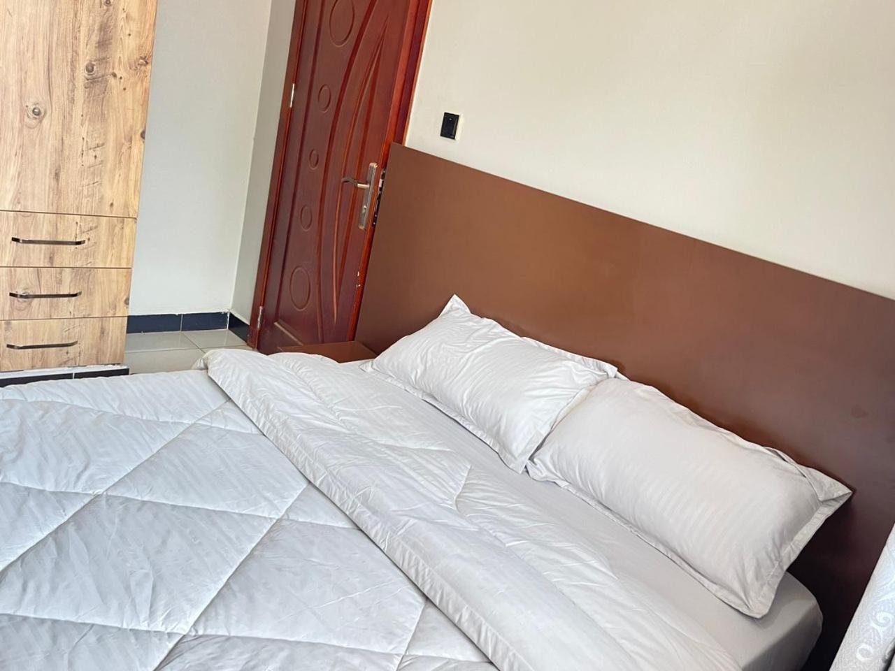 Detail Apartment