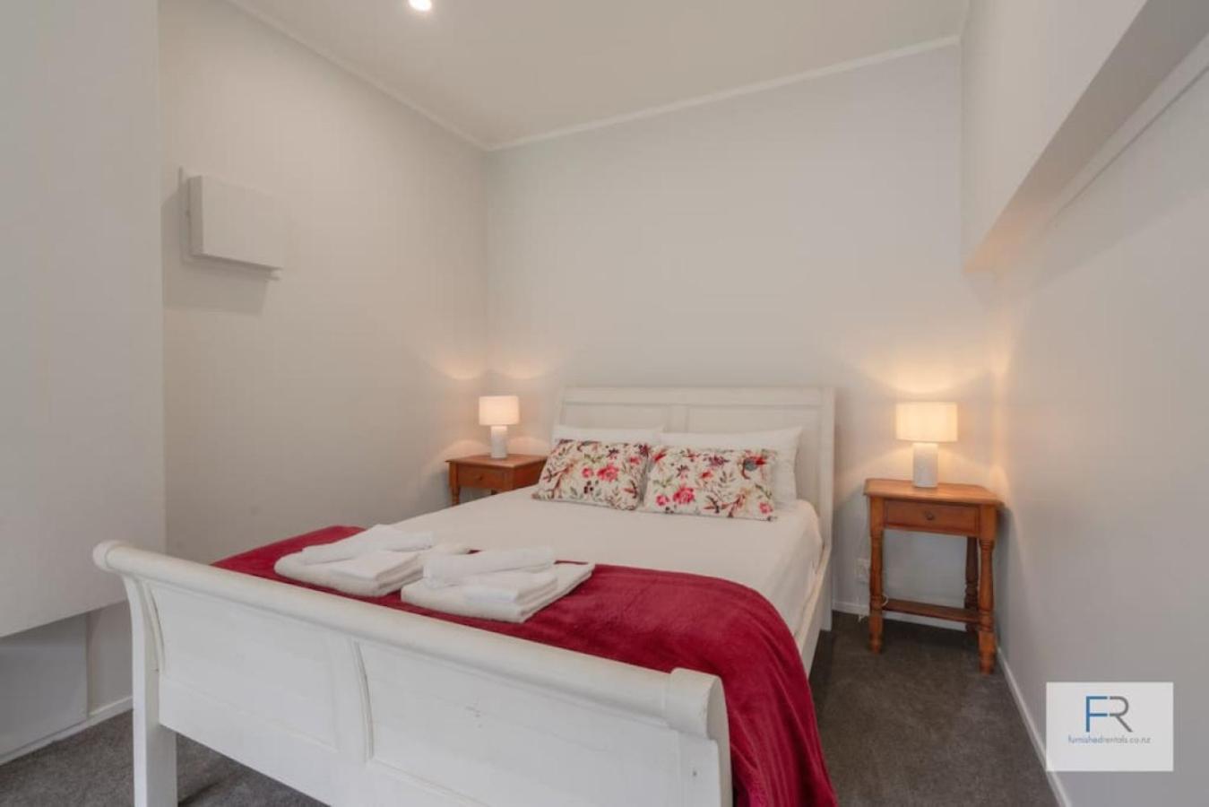 Cosy Bayswater House