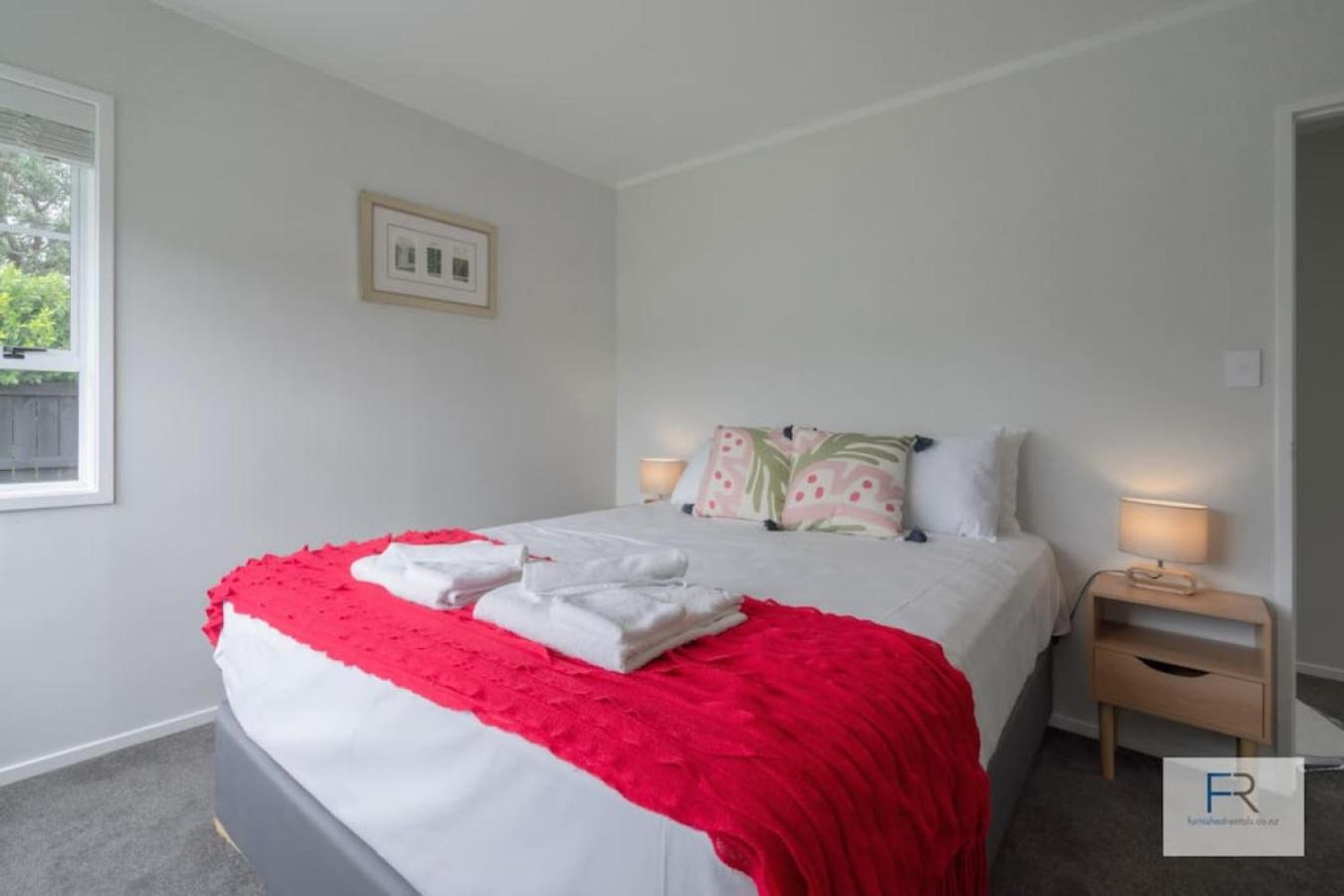 Cosy Bayswater House