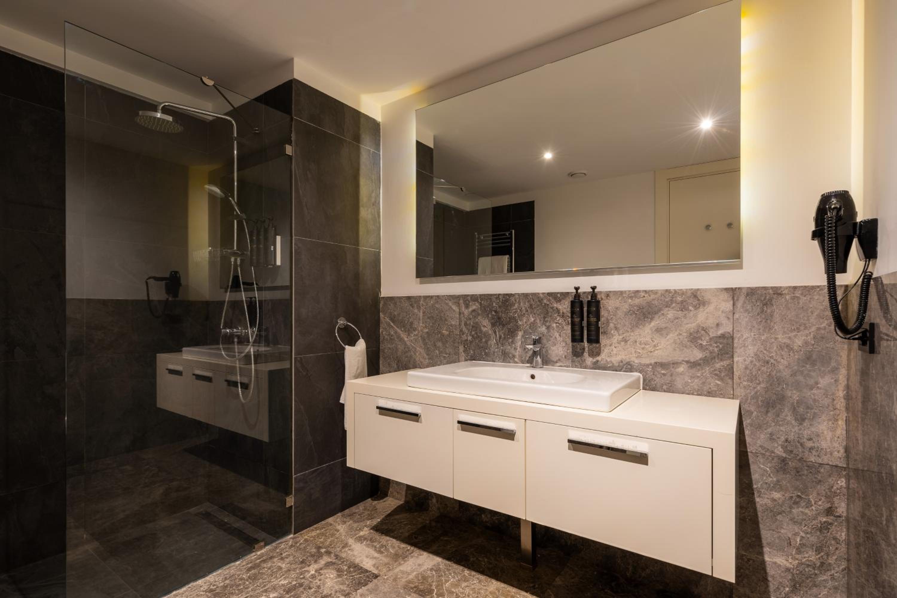 Ando Living - Taksim Gumussuyu Konukevi - Image 67