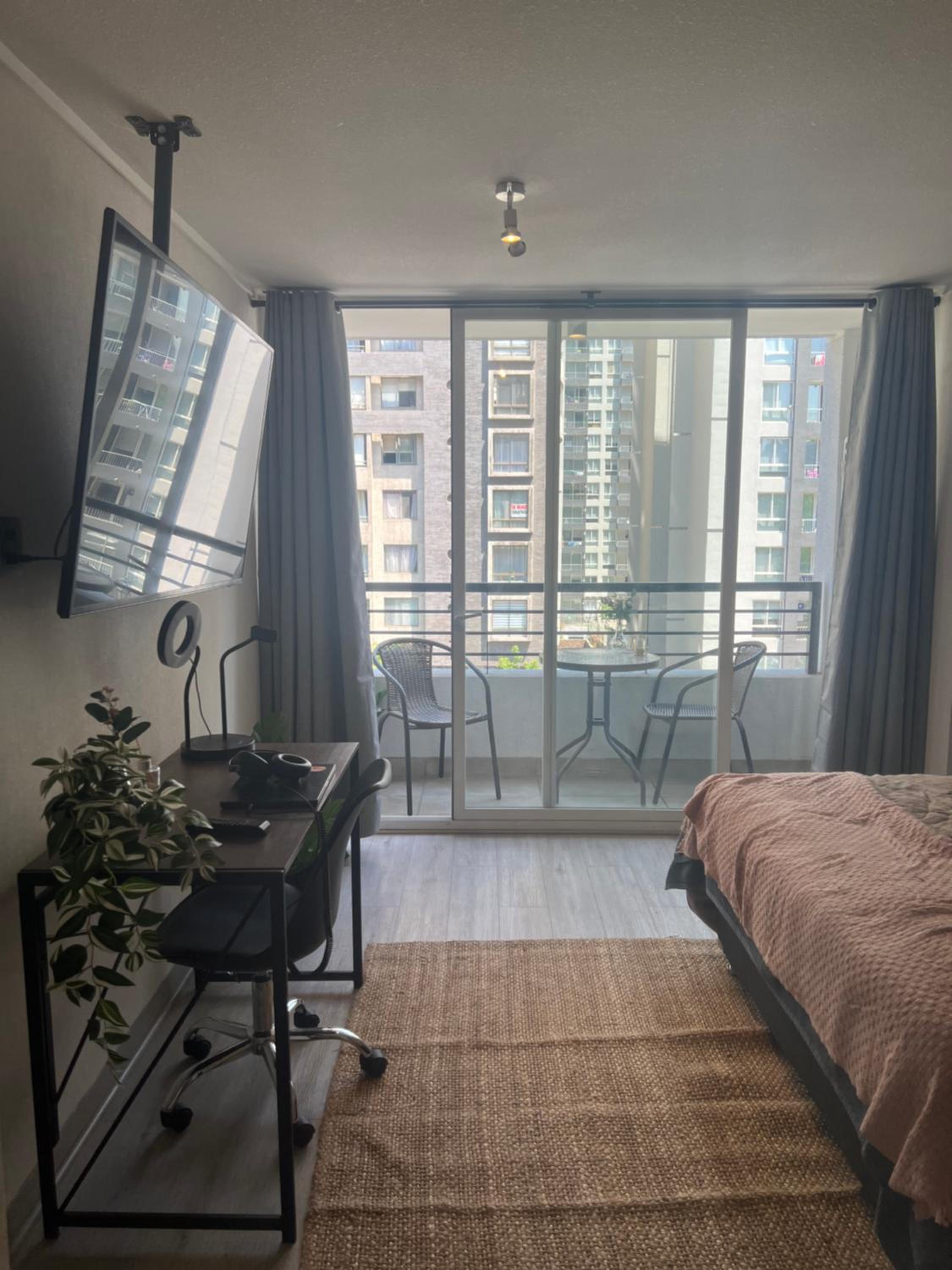 Moderno Apartamento a 2' de Providencia Santiago