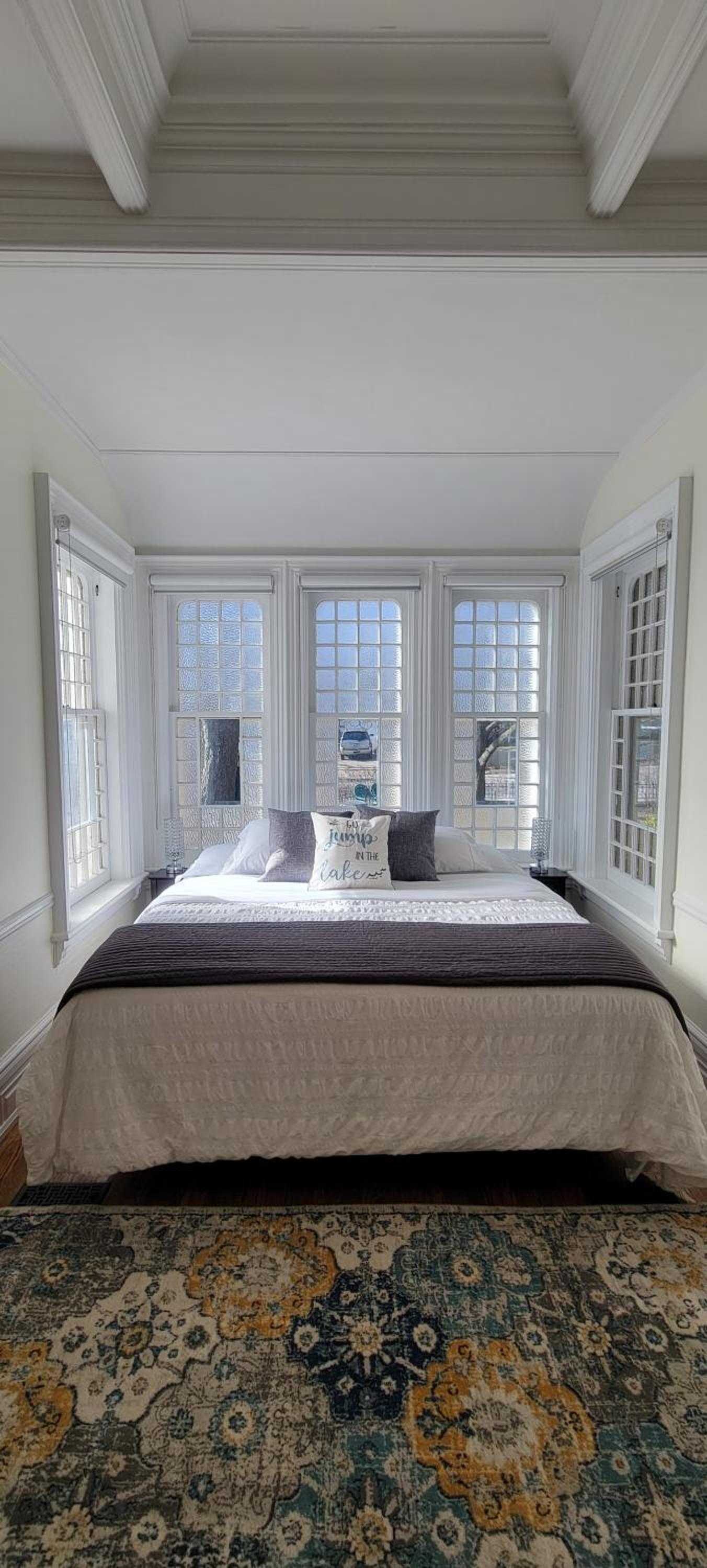 Toronto Vacations - The Ballroom - Property Image 5