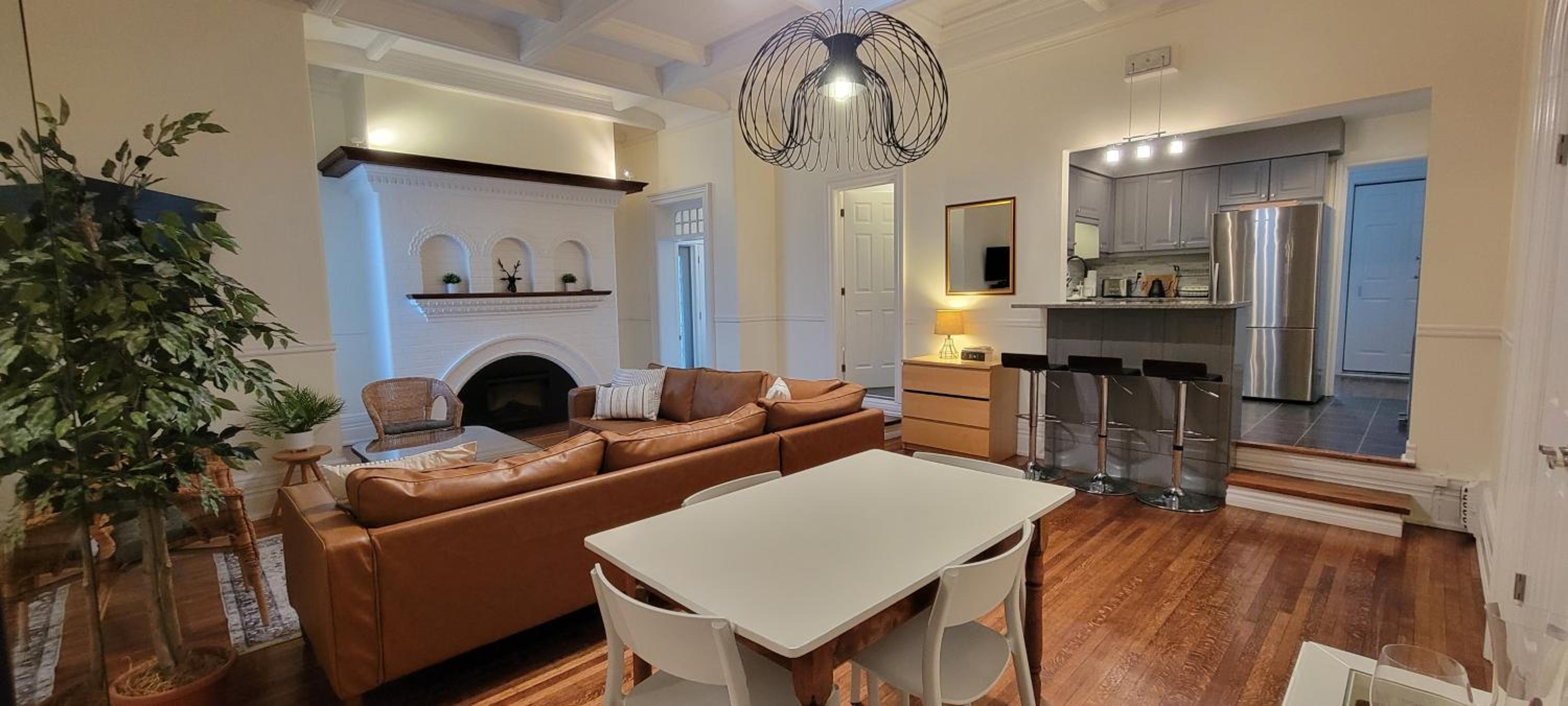 The Ballroom - Property Image 5