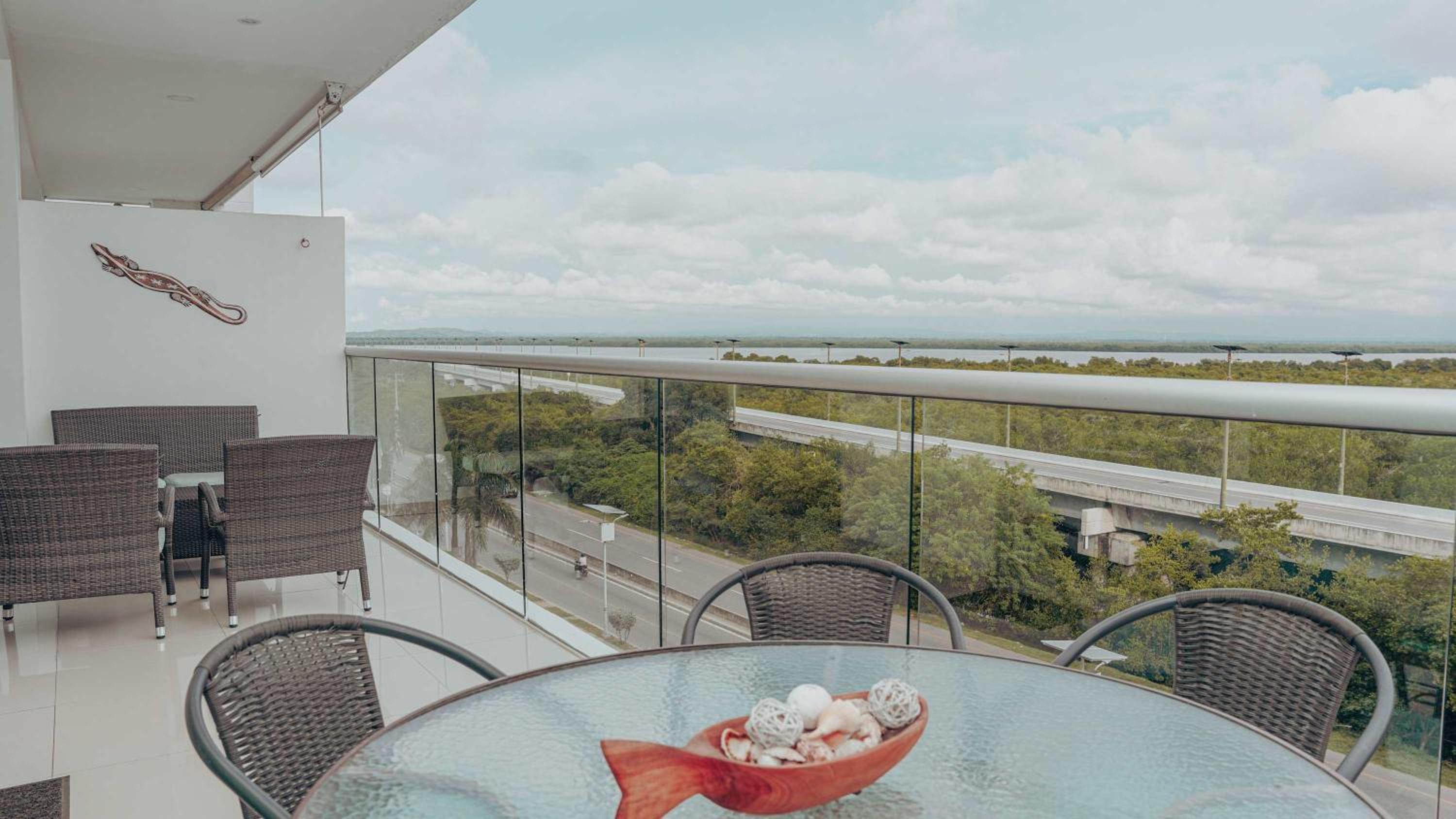 Apartamento Moderno con acceso a la Playa en Morros Cartagena