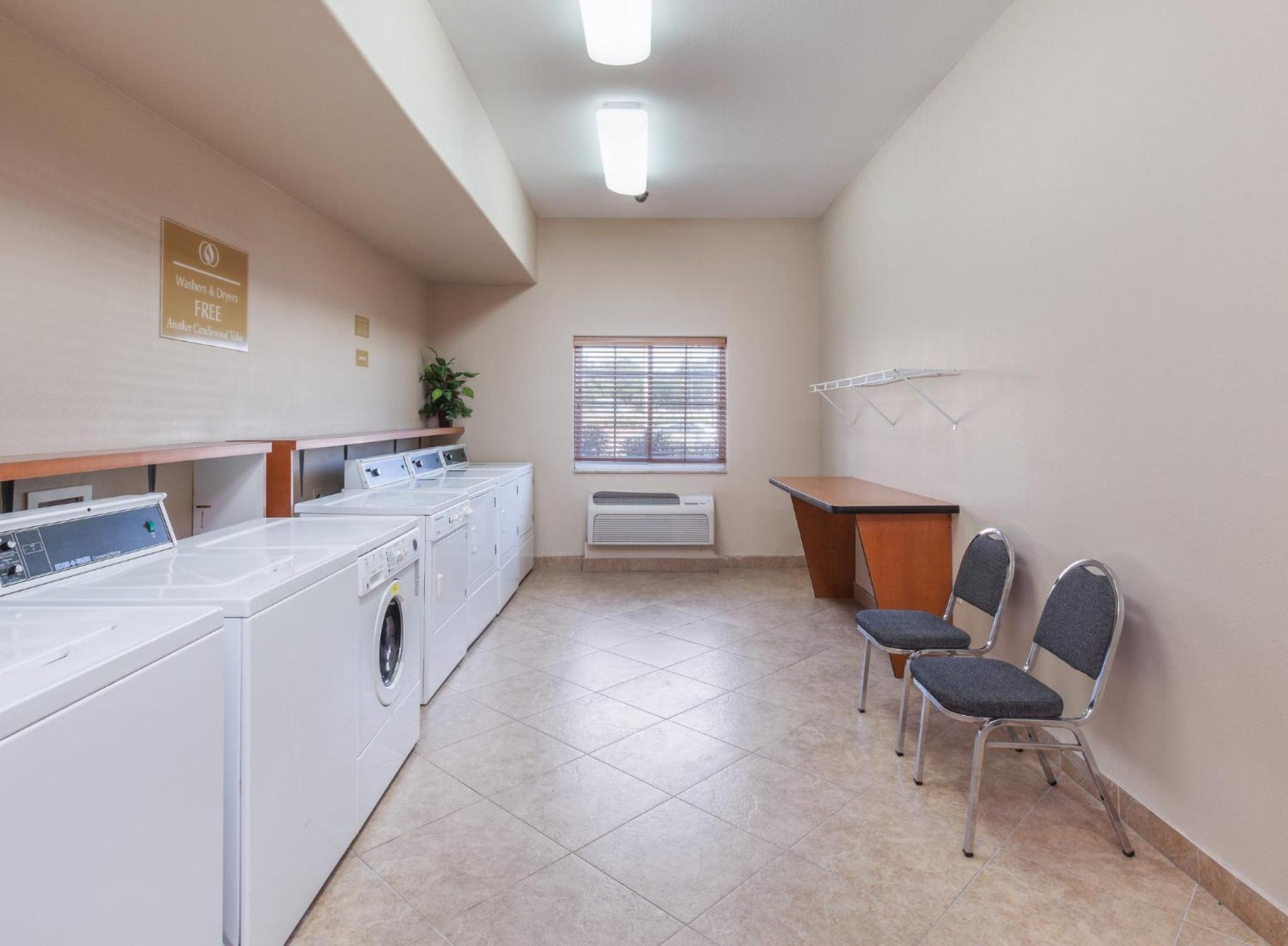 Candlewood Suites Lake Jackson by IHG, Billede 26