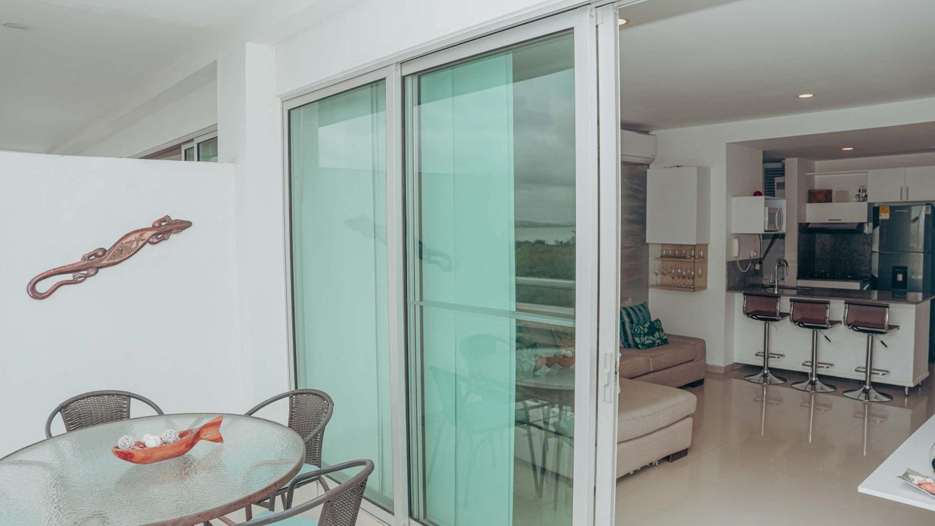 Apartamento Moderno con acceso a la Playa en Morros Cartagena