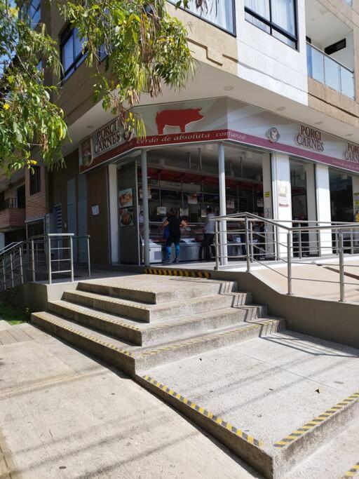 Spacious dream house Medellín Laureles