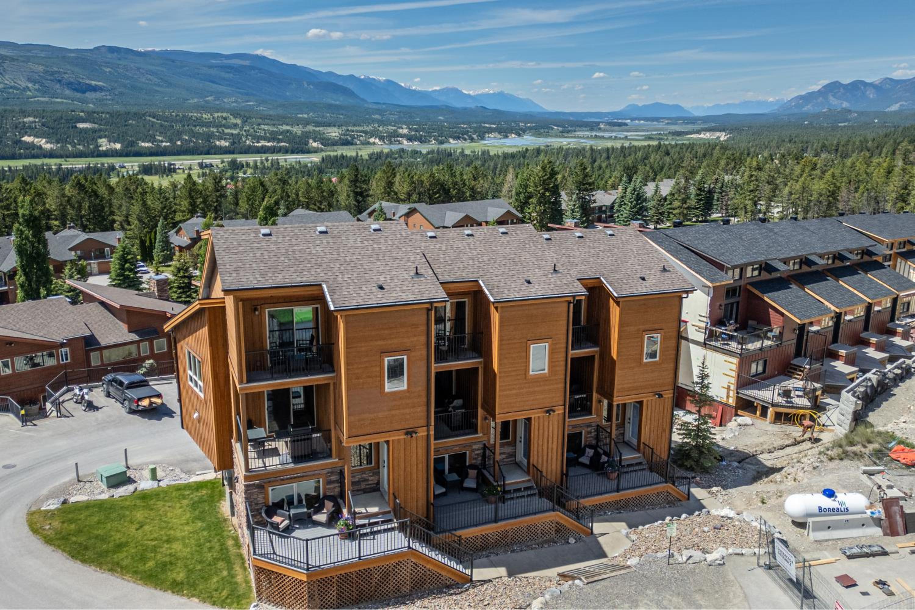 The Residences at Fairmont Ridge