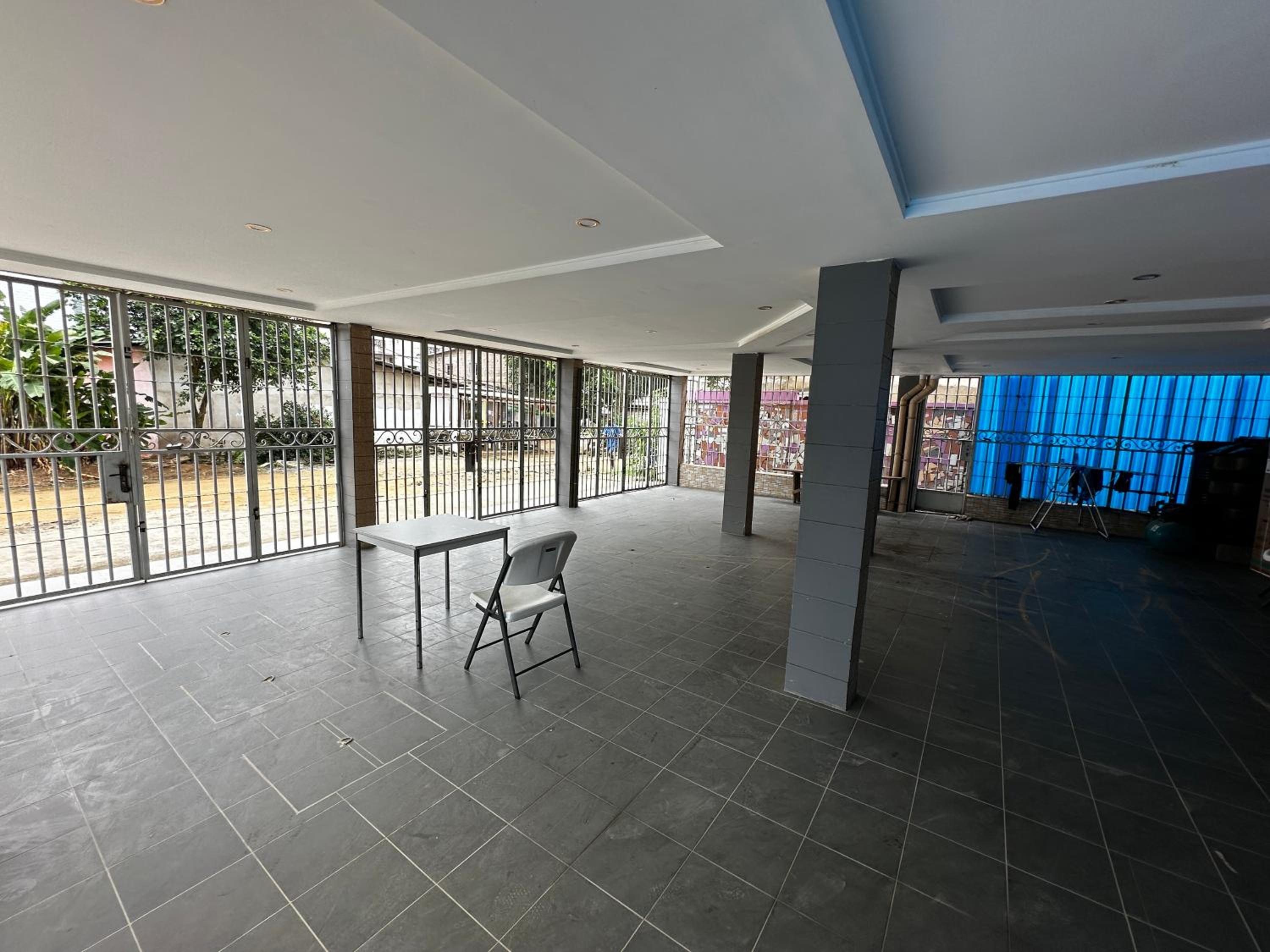 Appartement 2 chambres salon balcon canal sat wifi parking gardien 24 sur 24
