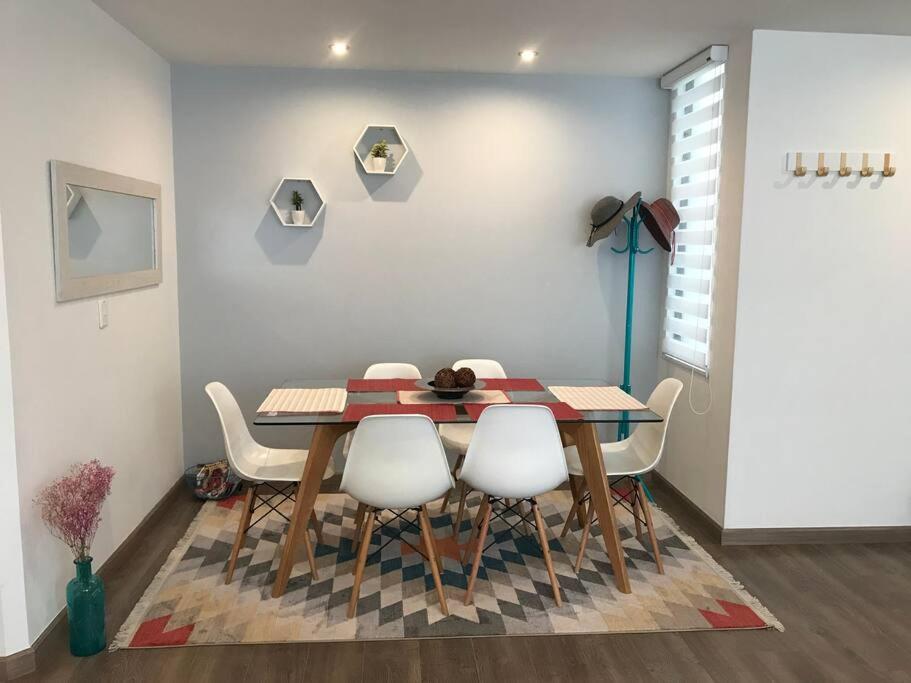 Super cómodo, amplio apartamento zona norte