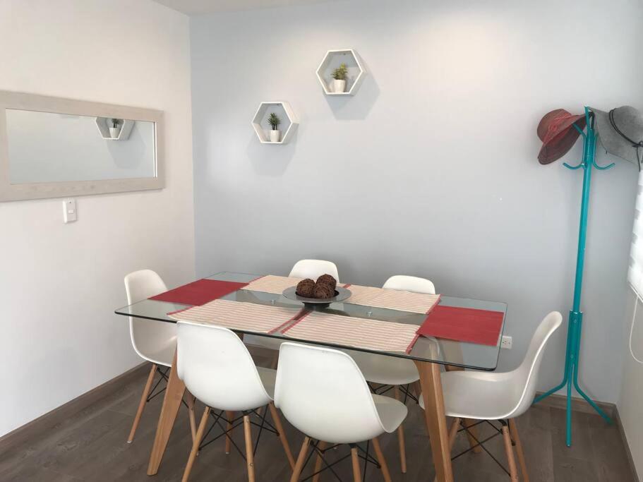 Super cómodo, amplio apartamento zona norte