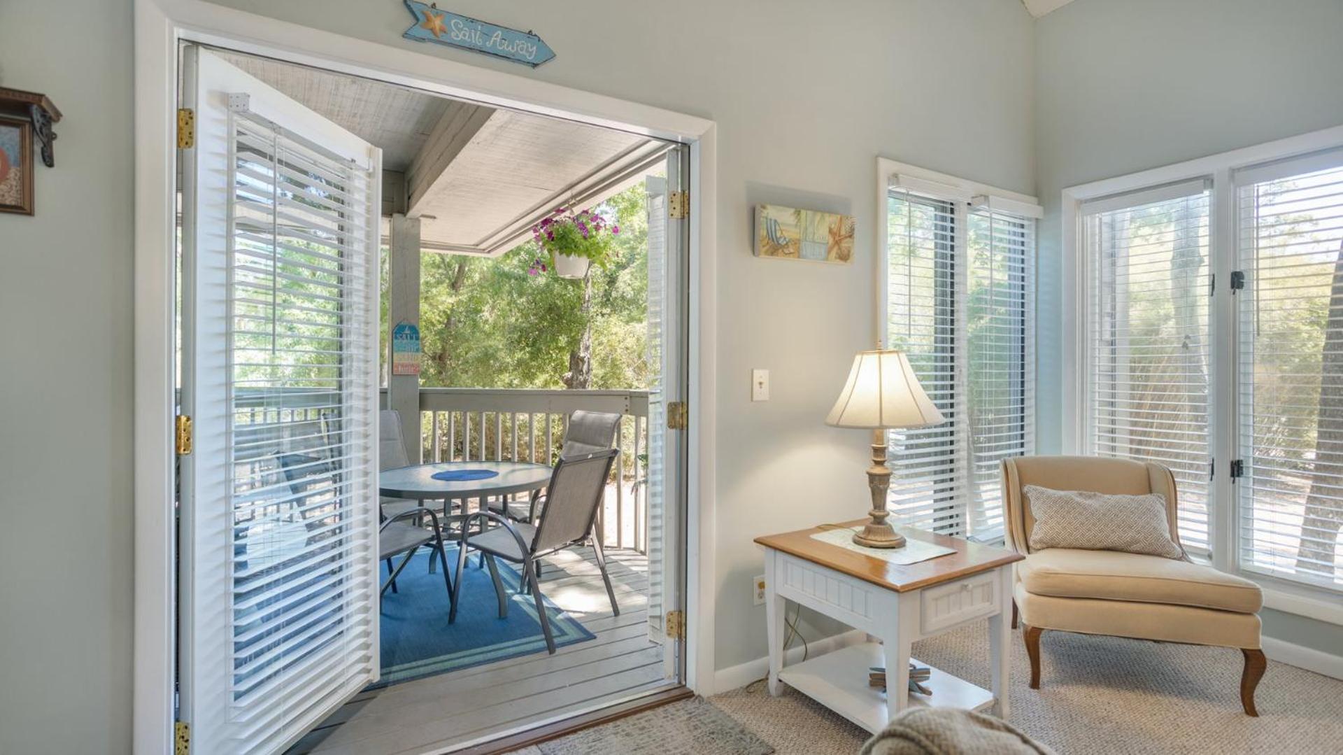 Family Getaway, Golf, Loft view 3