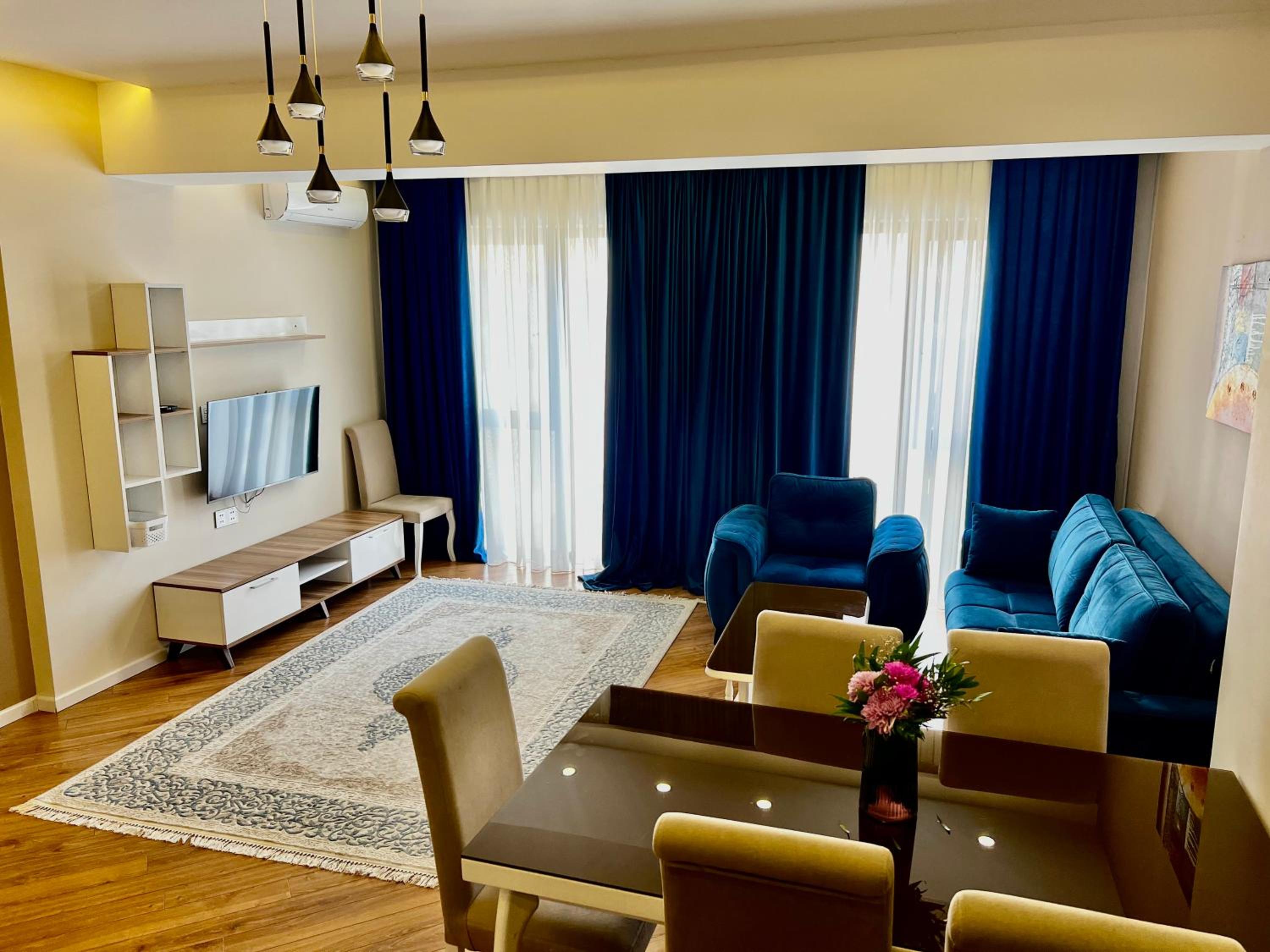 Park Azure 0523