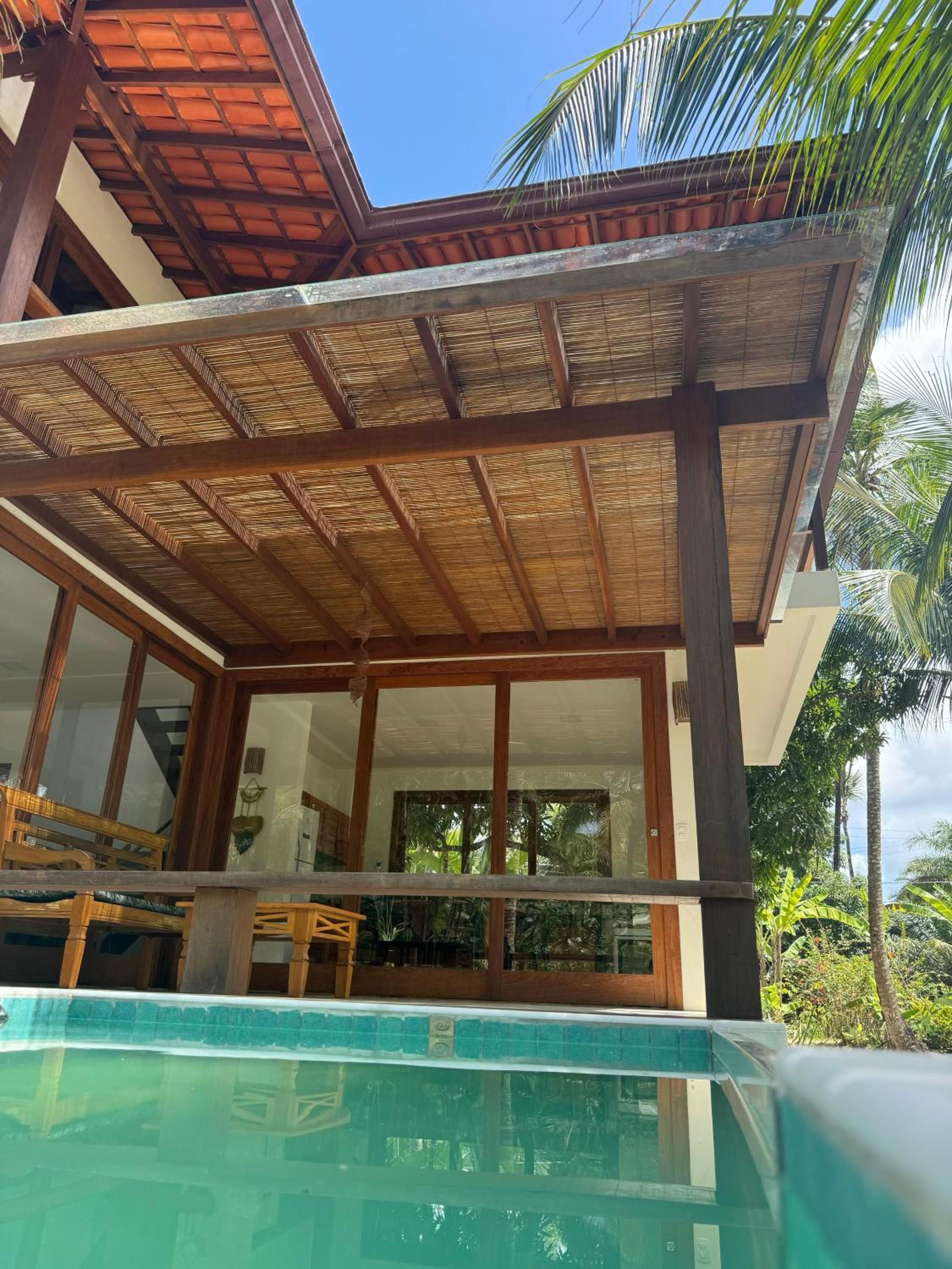 Kíria's Village Beach House