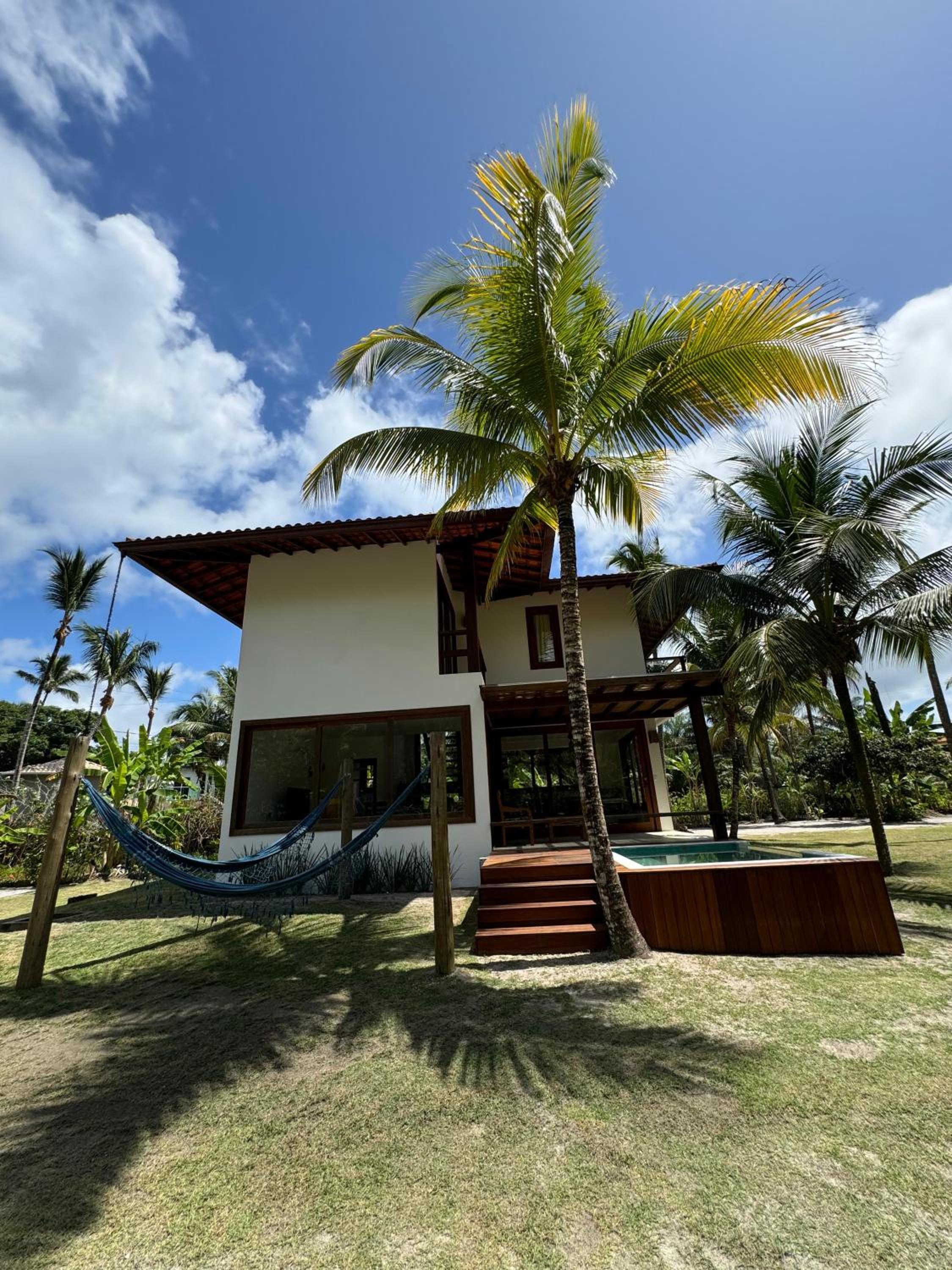 Kíria's Village Beach House