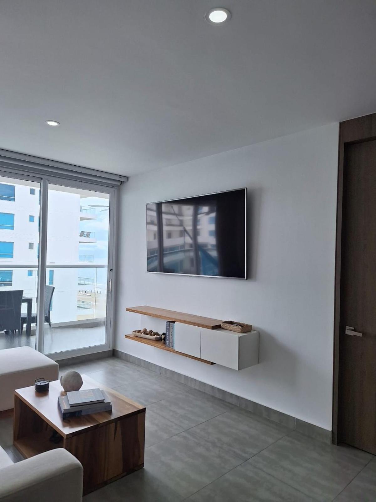 Hermoso apartamento con vista al mar