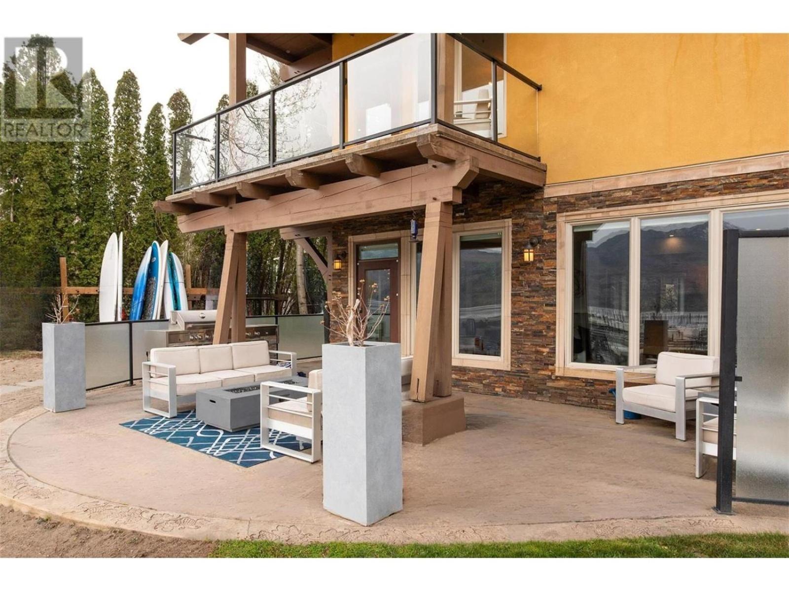 Beachside Bliss!