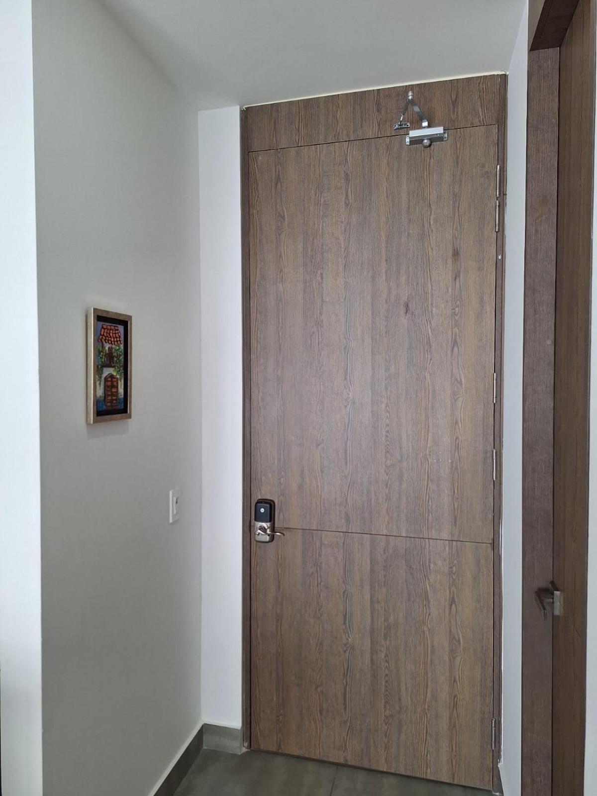 Hermoso apartamento con vista al mar