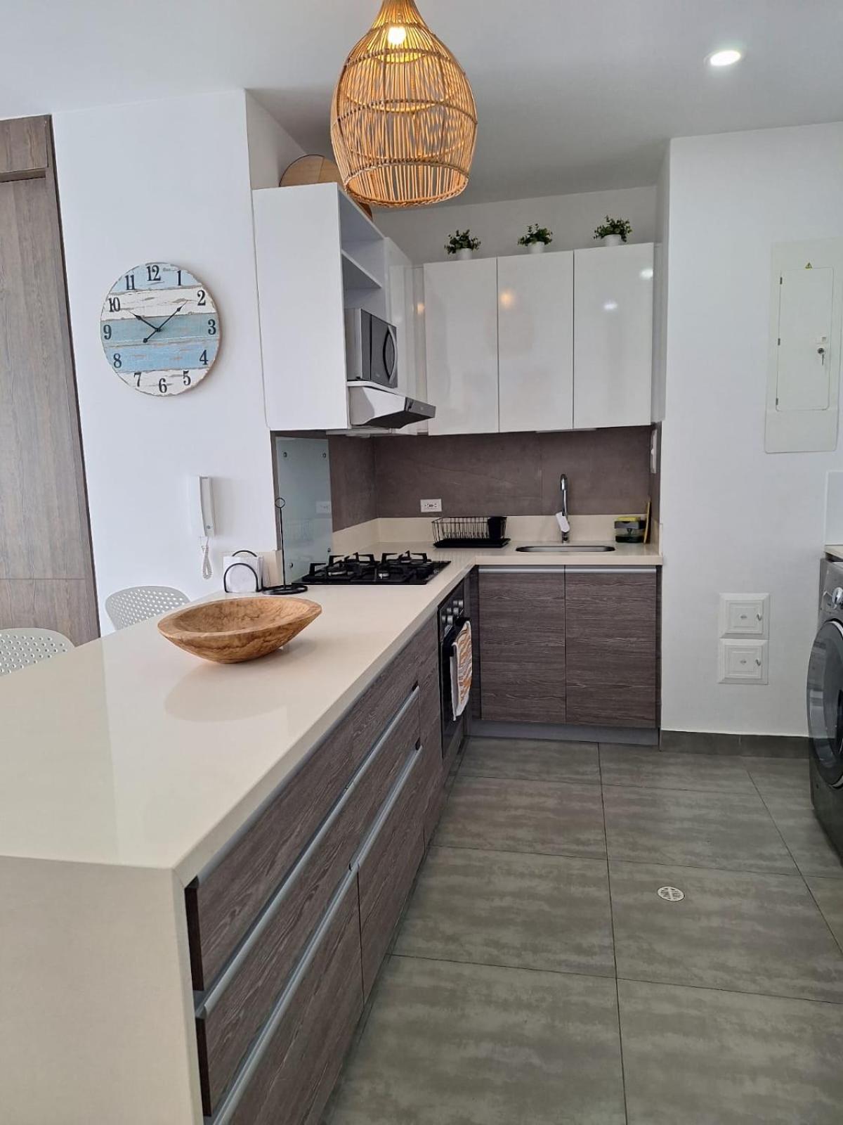 Hermoso apartamento con vista al mar