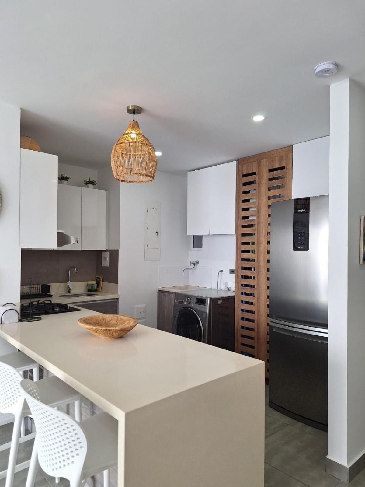 Hermoso apartamento con vista al mar