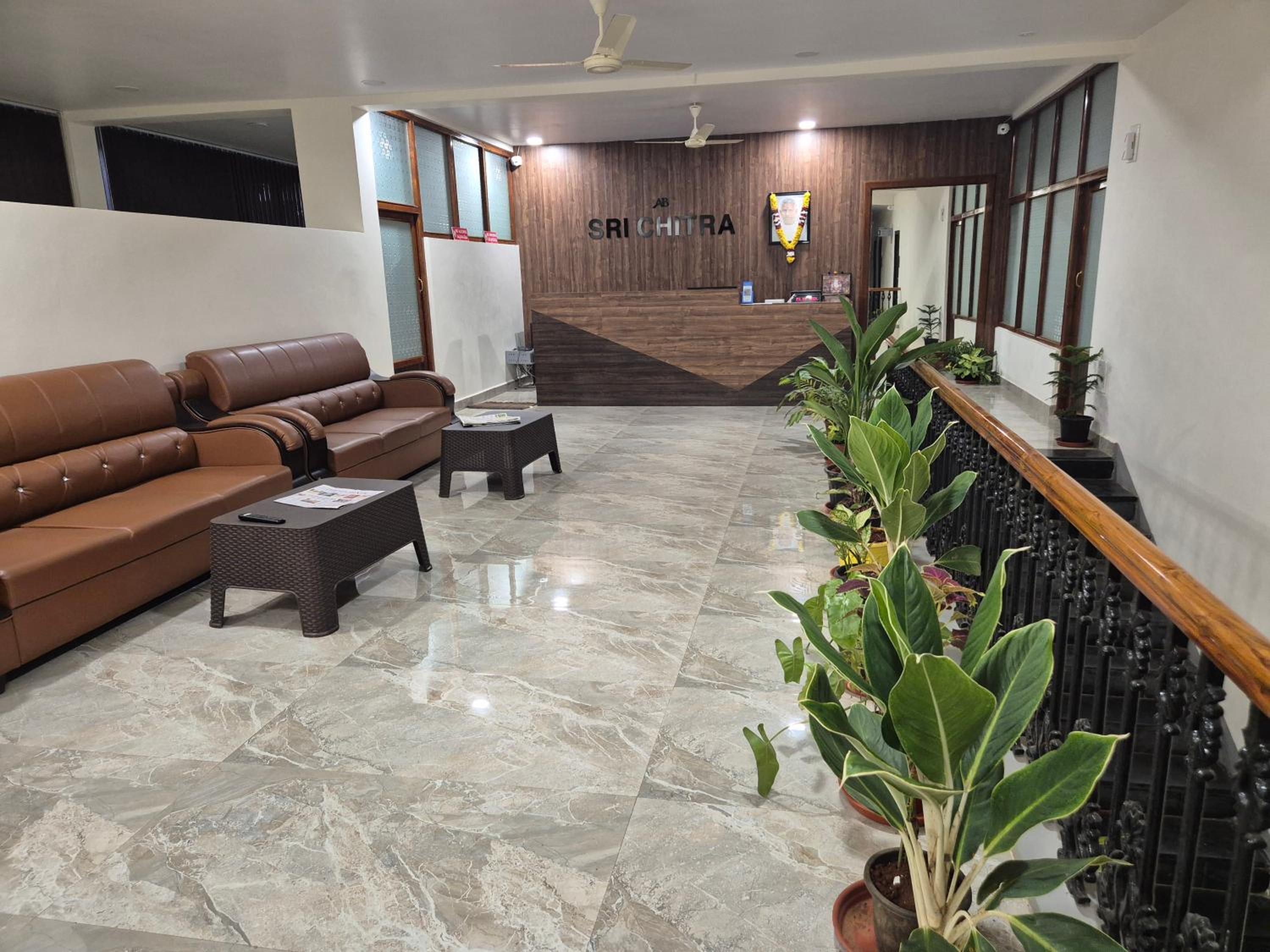 SRI CHITRA INN Hotel