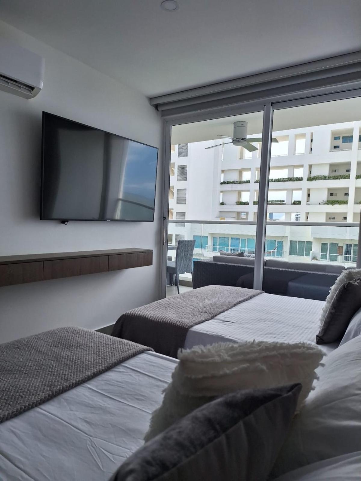 Hermoso apartamento con vista al mar