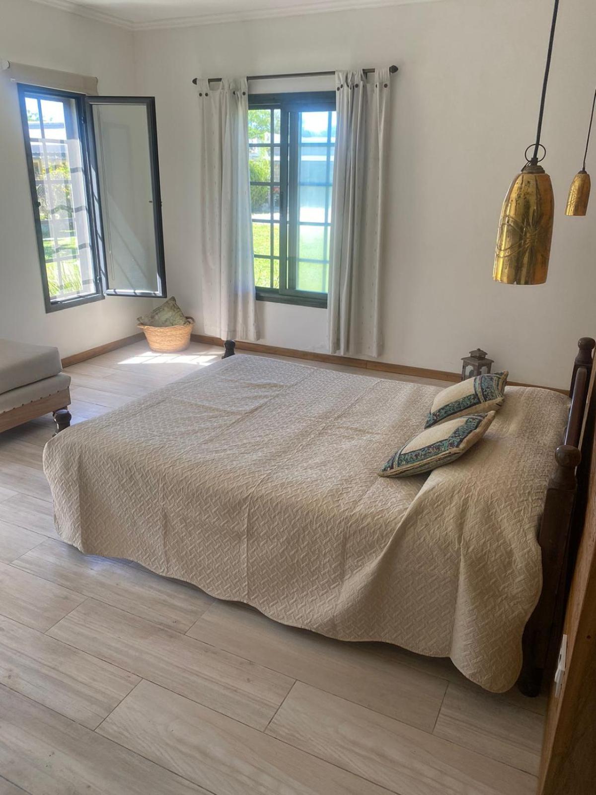 Casa cálida, amplia y cómoda