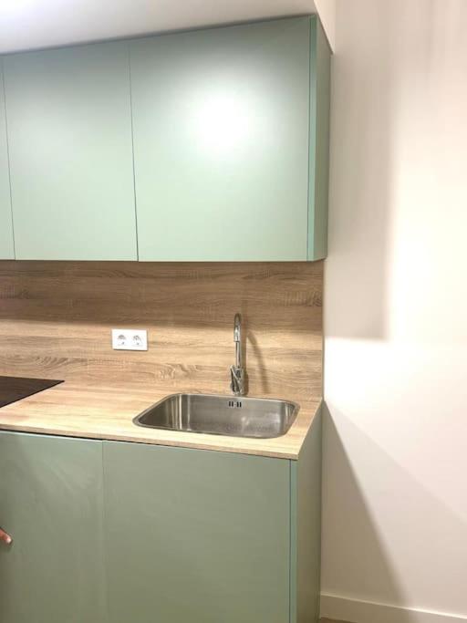 Gran apartamento a pie de calle view 2