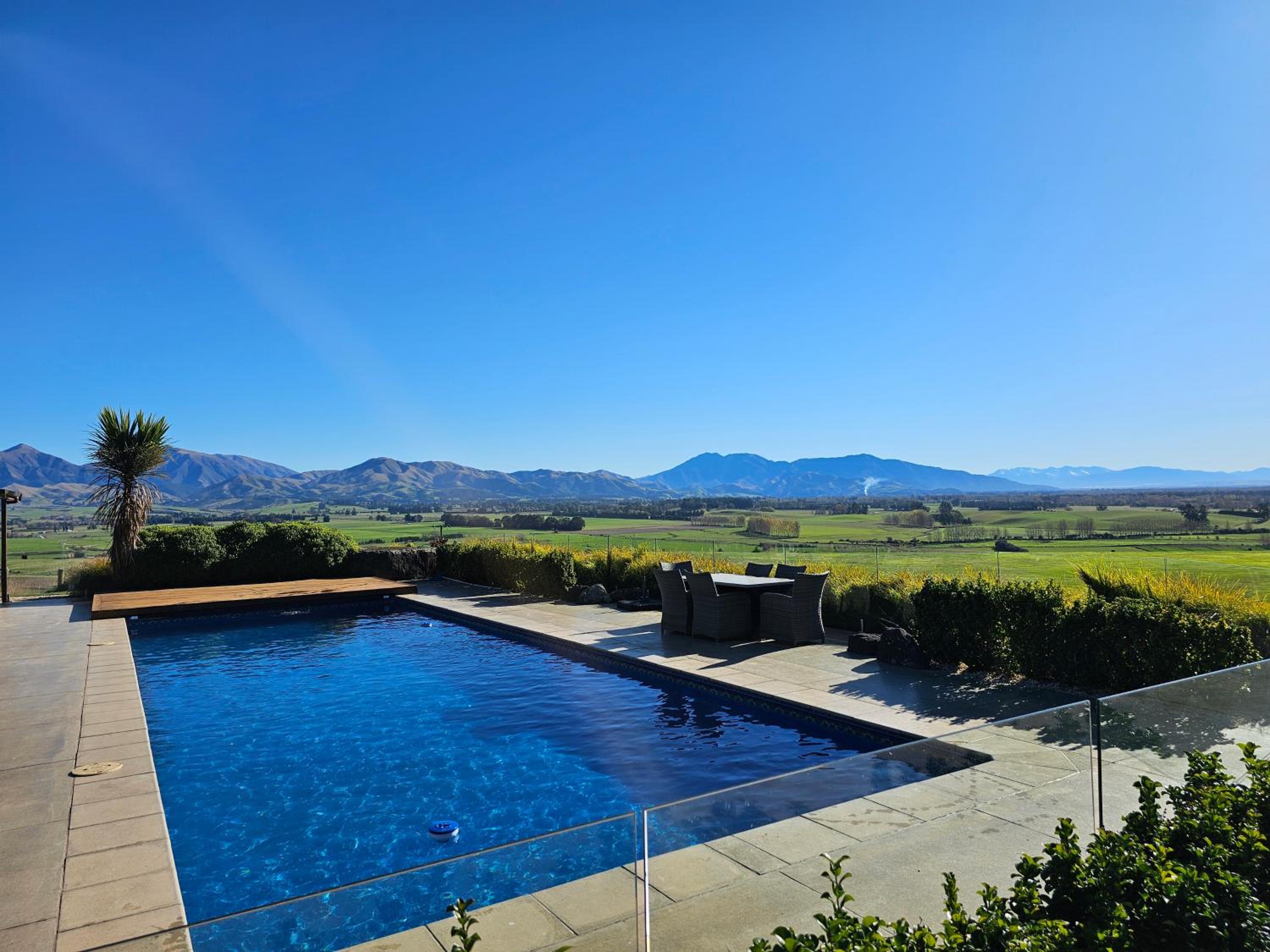 Kākahu Lodge view 3