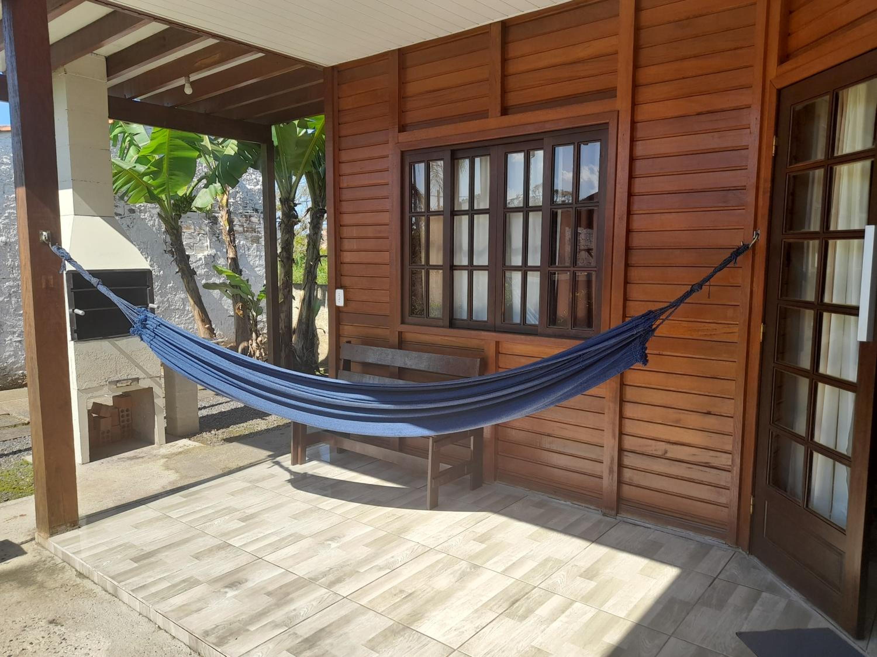 Casa Colonial em Guaratuba, próximo a praia